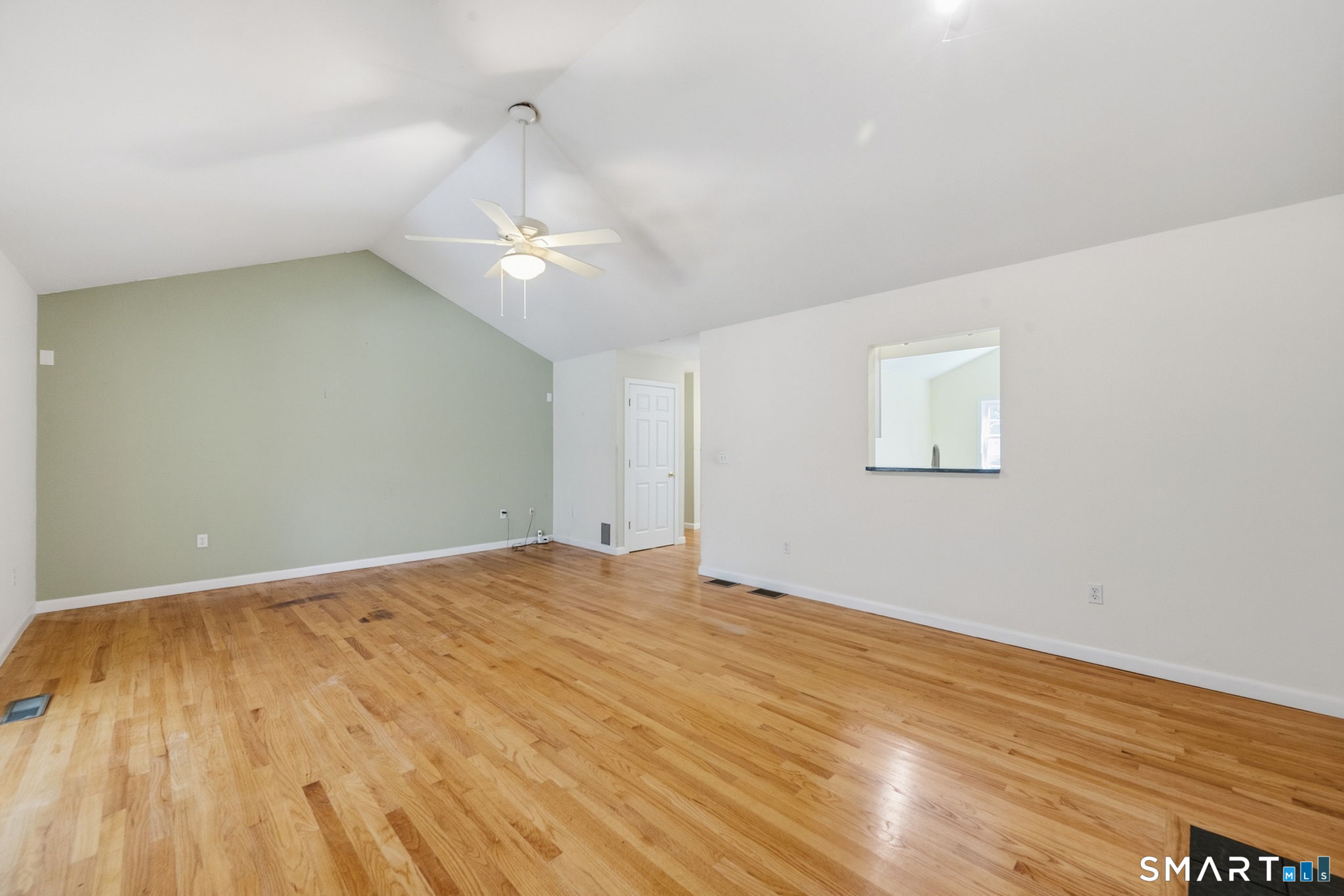 2 Acorn Drive photo 27