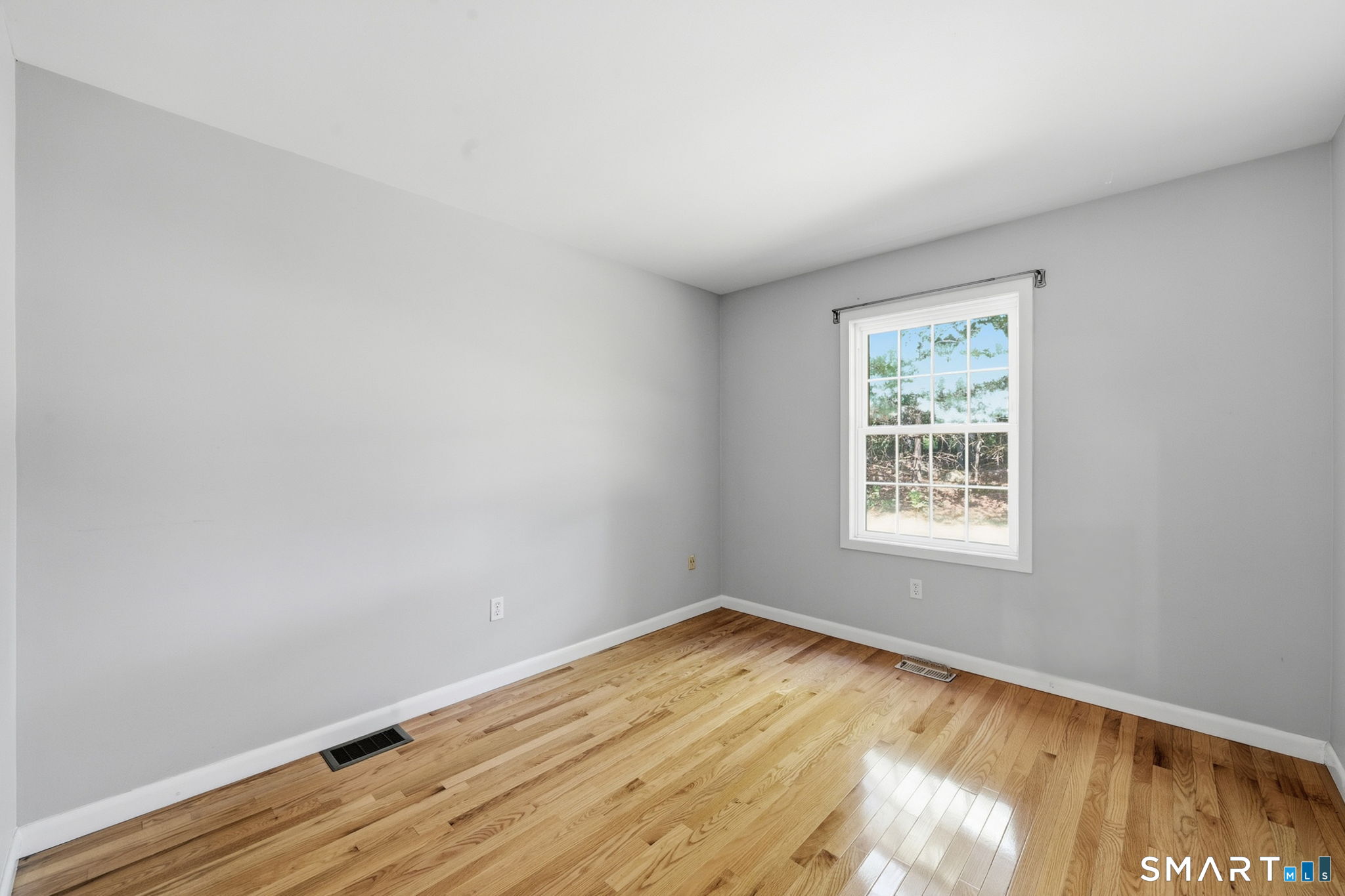 2 Acorn Drive photo 30