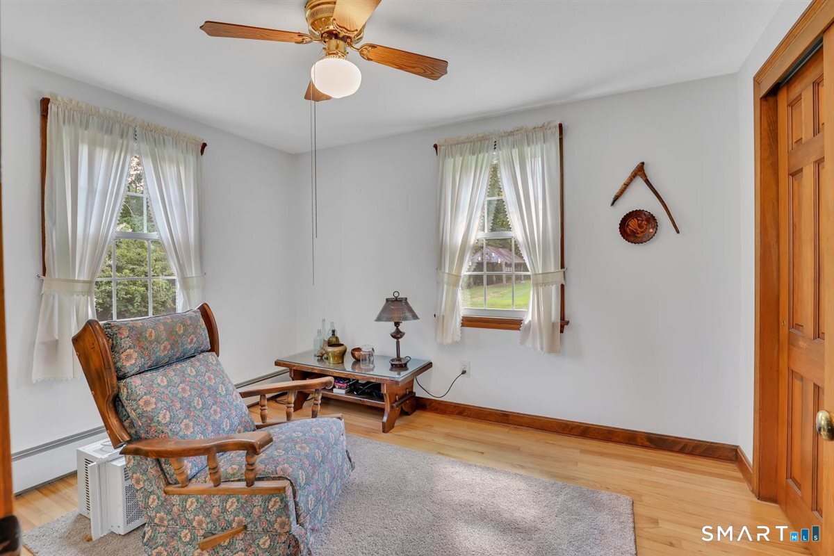 676 Bush Hill Road photo 26
