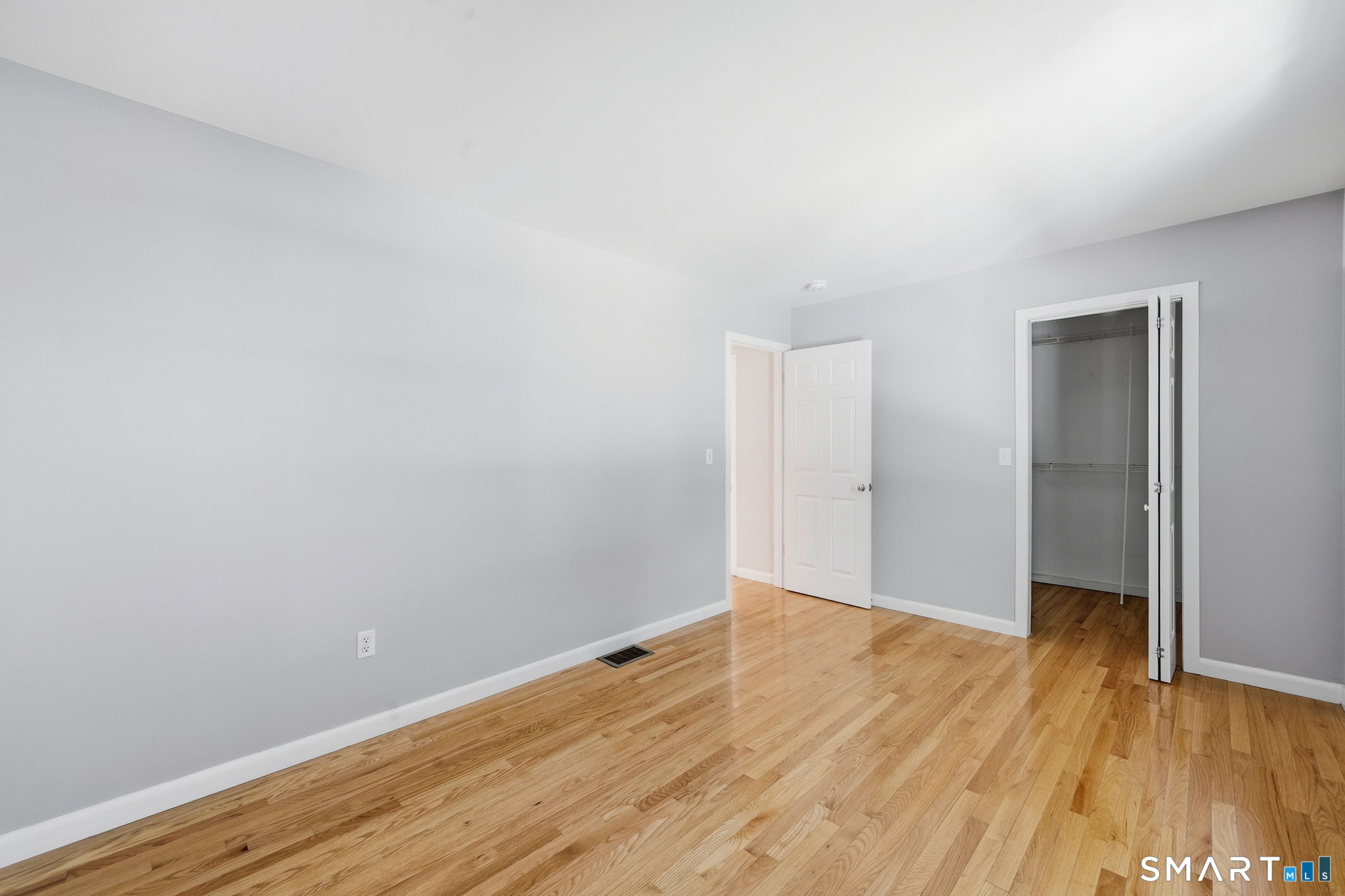 2 Acorn Drive photo 33