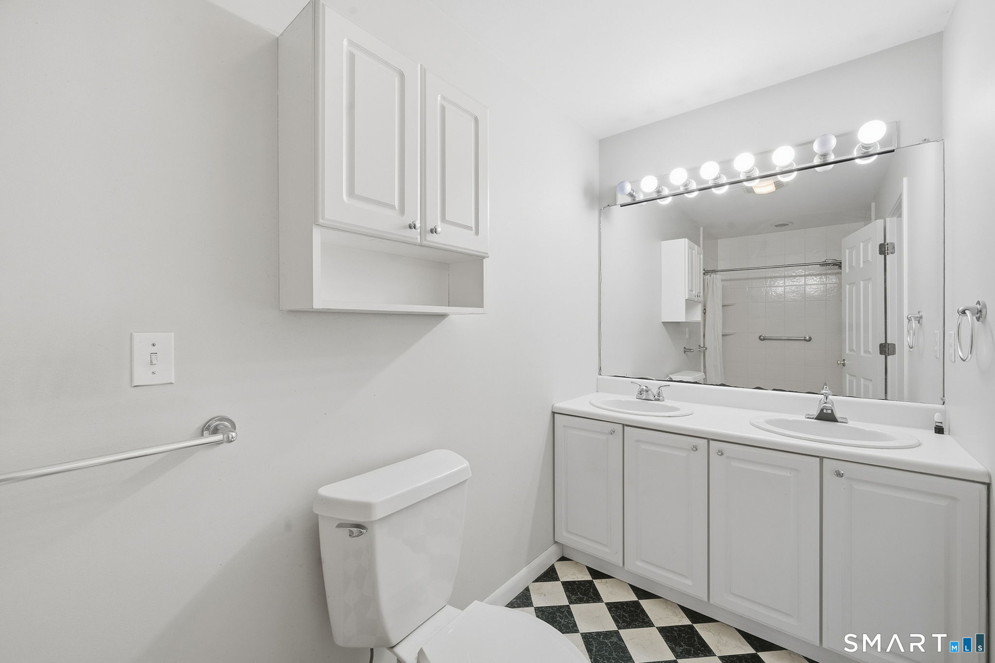 2 Acorn Drive photo 35