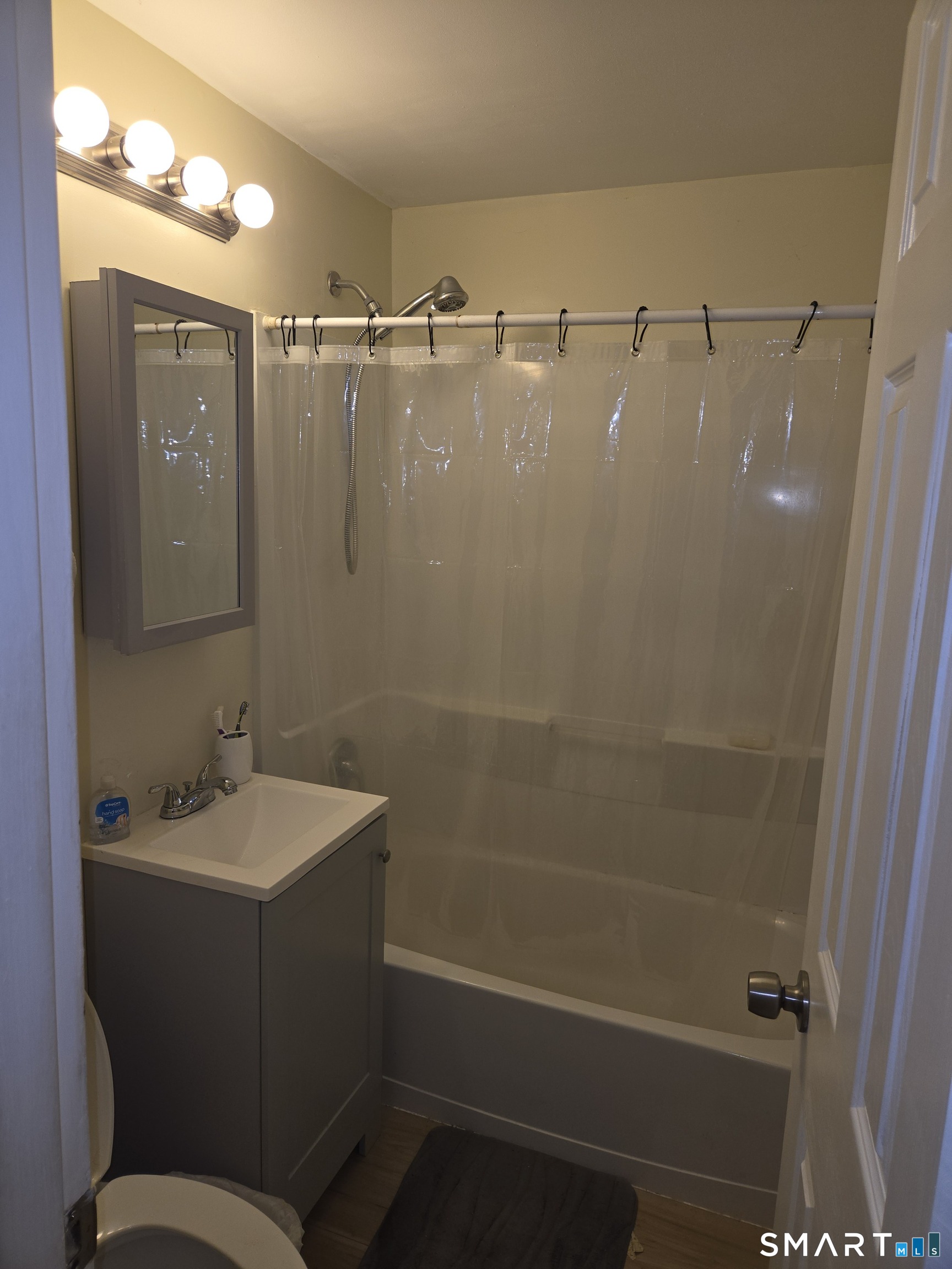 15 Broadvale Road photo 20