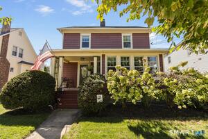 65 Glenwood, Stratford