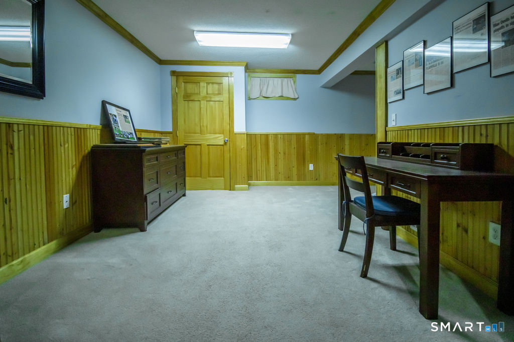 1 James Place photo 22
