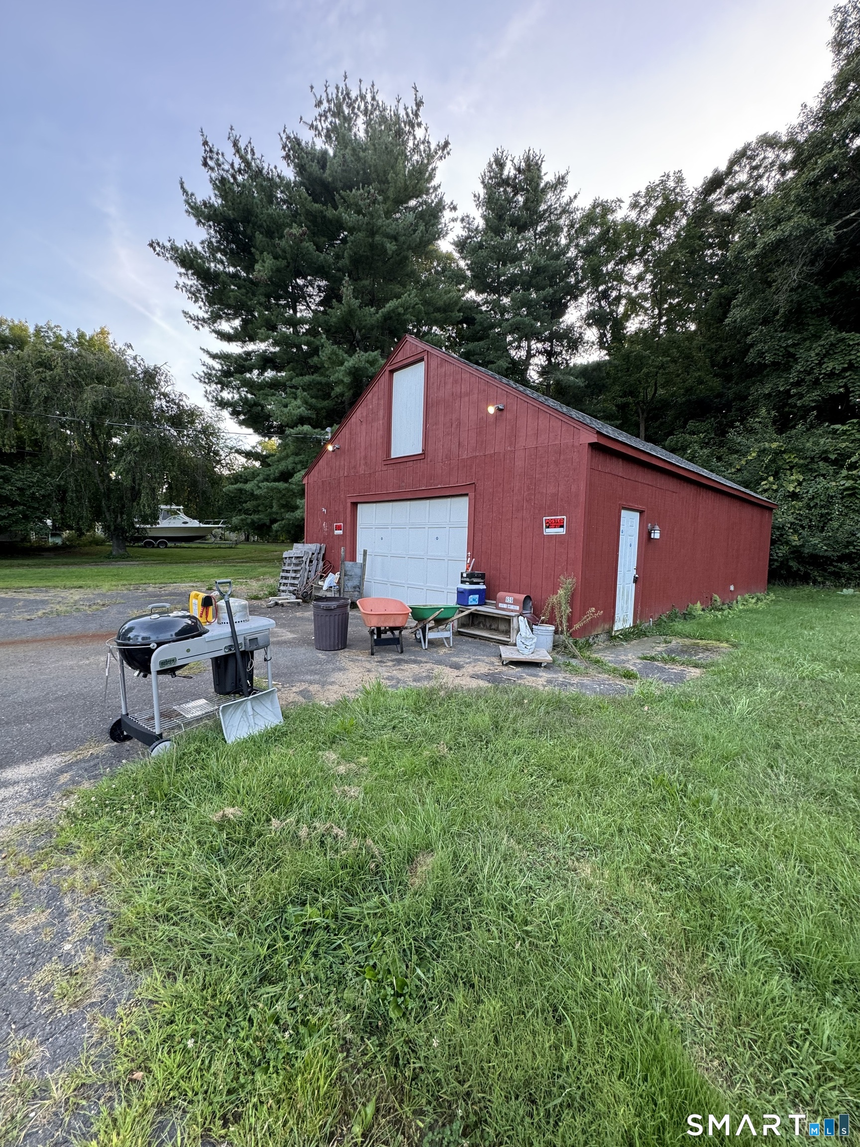 660 Lake Avenue photo 6