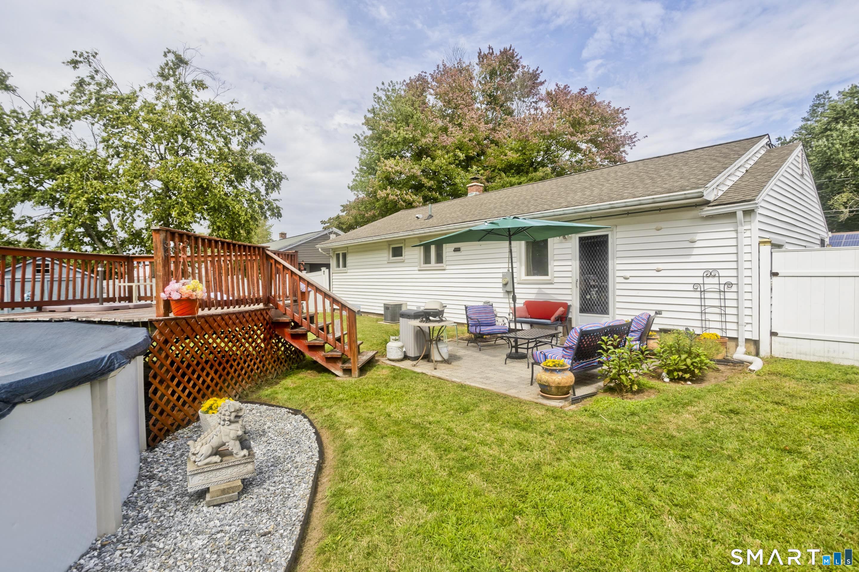 23 Yale Drive photo 27