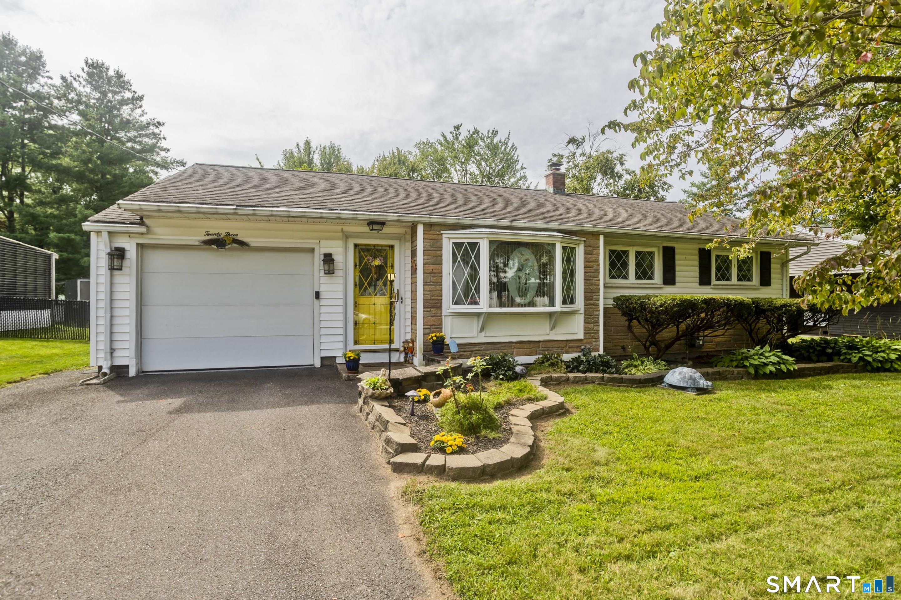 Photo 1 of Single family home for sale at 23 Yale Dr, Enfield, CT 06082 | MLS# 24206771 | Listing updated on 2026-09-19