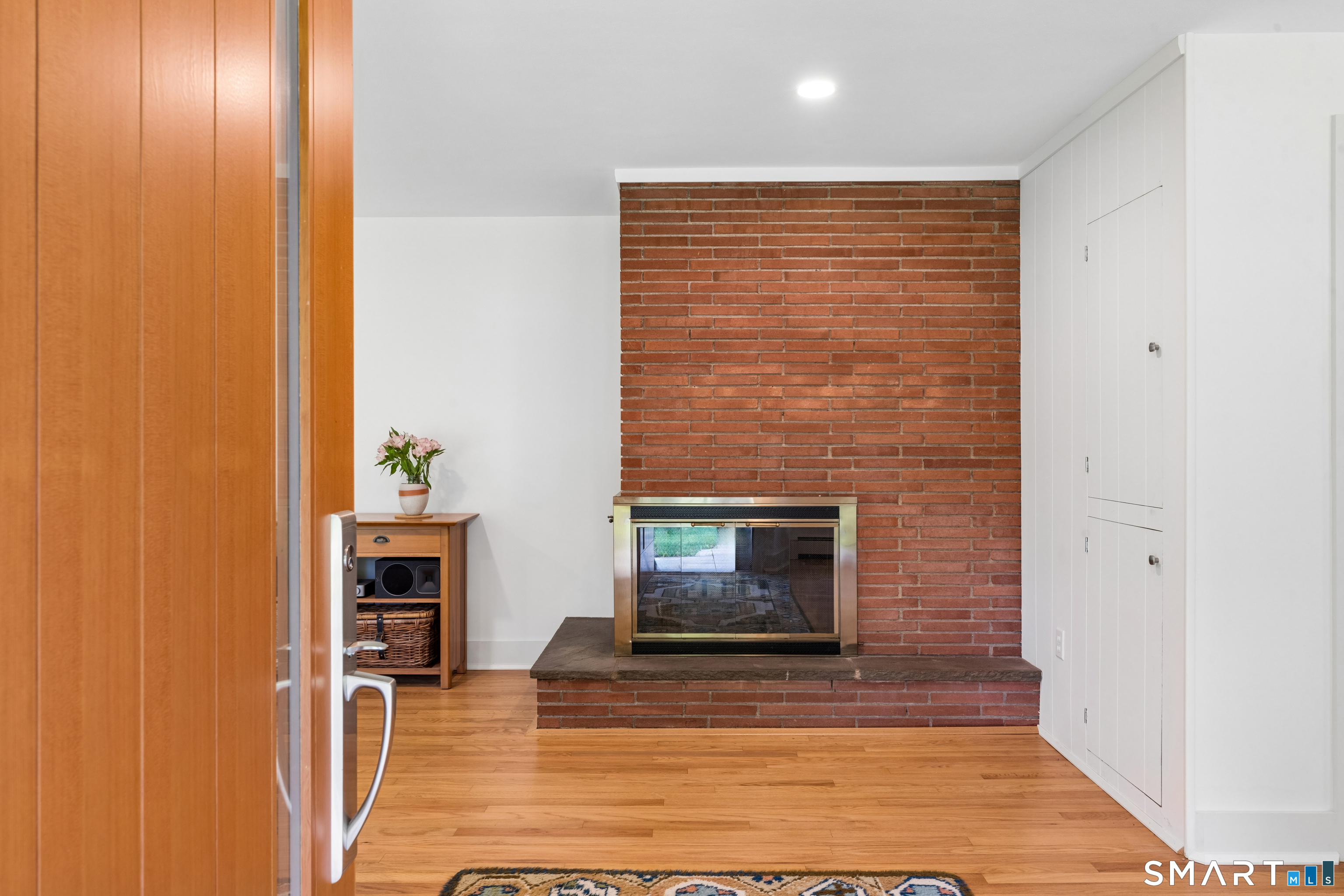 Photo 4 of Single family home for sale at 326 North St, Ridgefield, CT 06877 | MLS# 24204486 | Listing updated on 2026-09-13