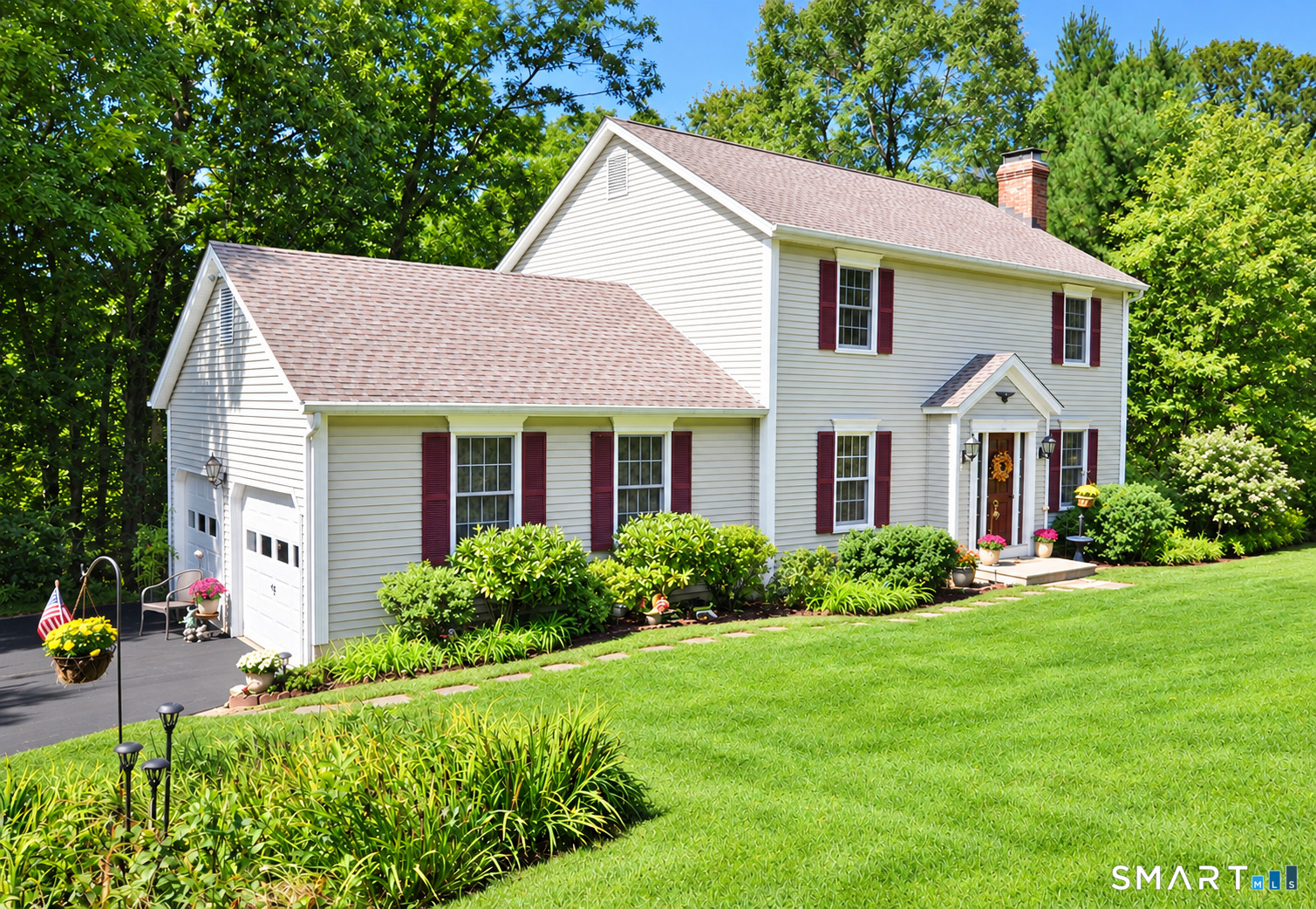 Photo 1 of Single family home for sale at 14 Heather Ct, New Milford, CT 06776 | MLS# 24206048 | Listing updated on 2026-09-14