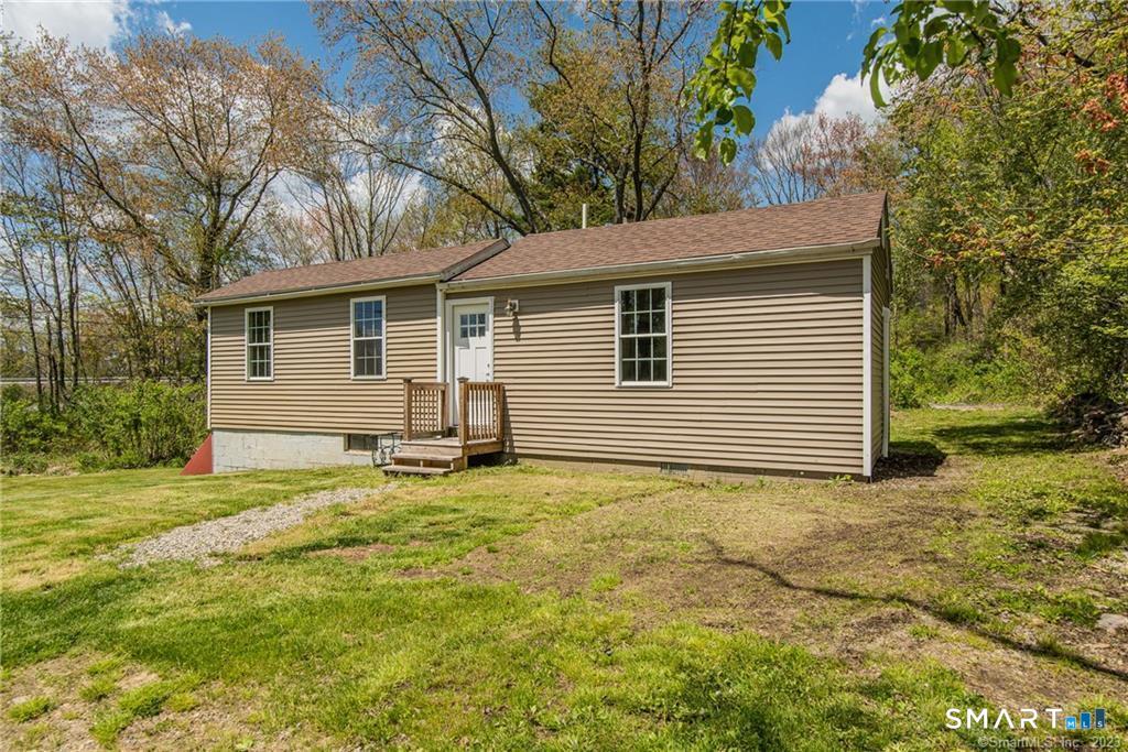 502 Stearns Street photo 18