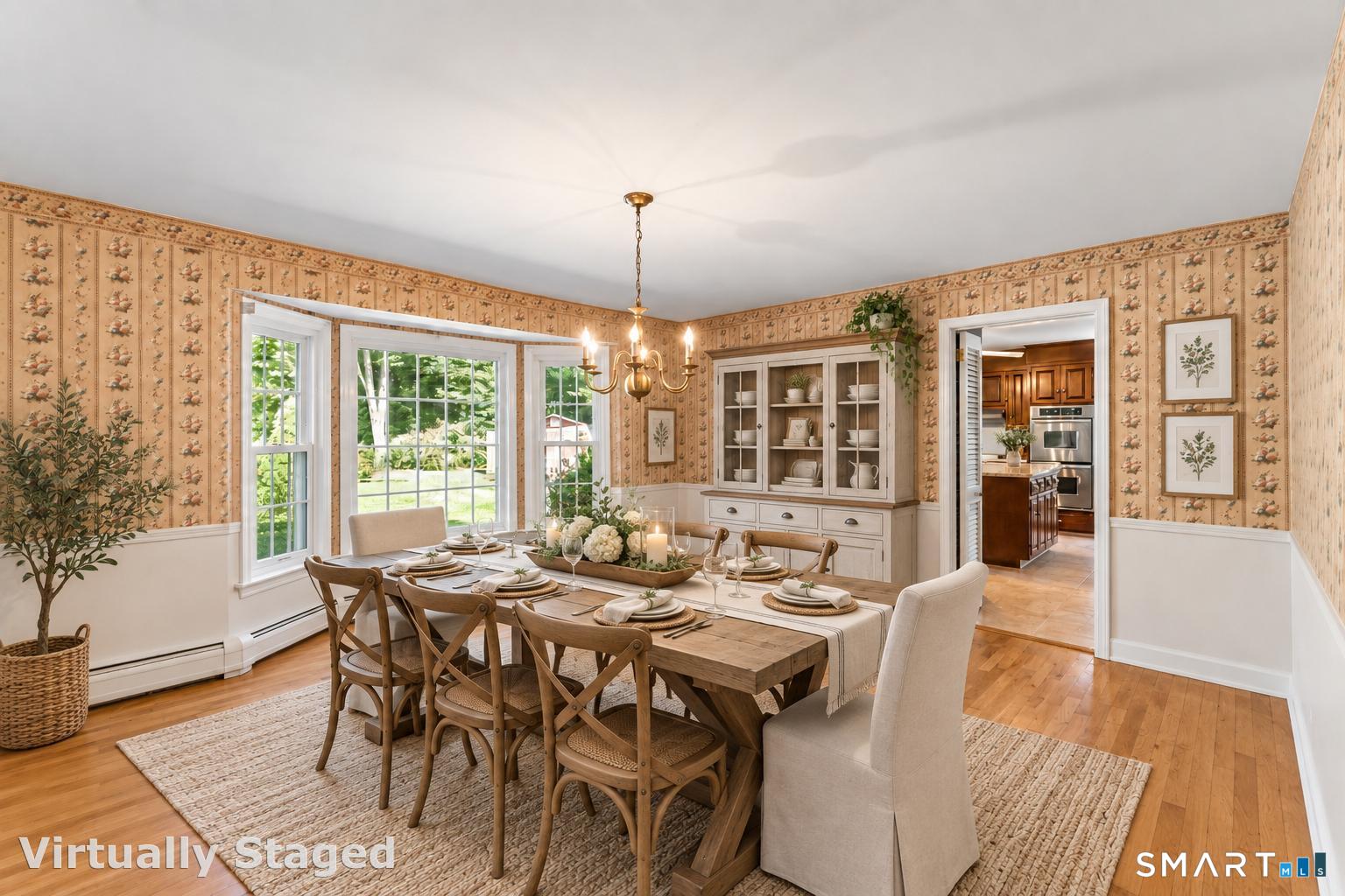 Foto 9 de Casa en venta en 2730 Burr Street, Fairfield, CT — $1,200,000