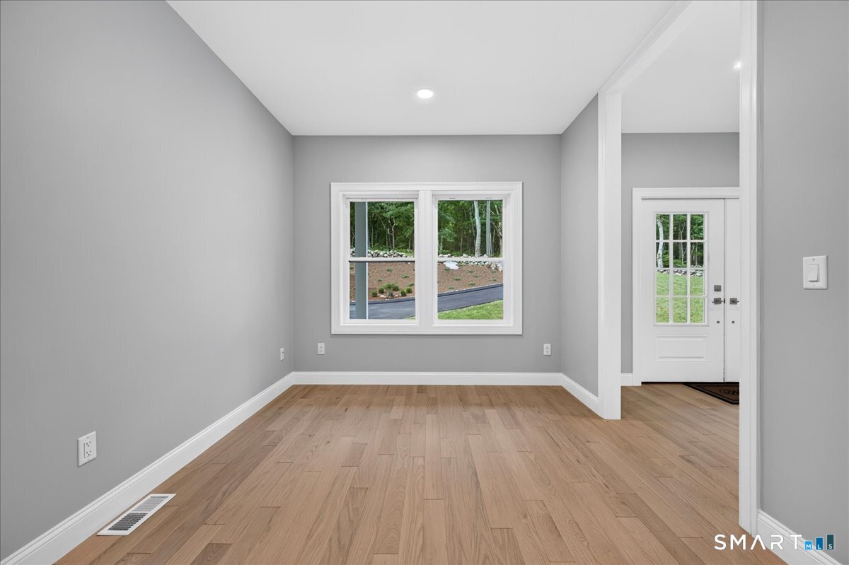 123 Scott Road photo 21