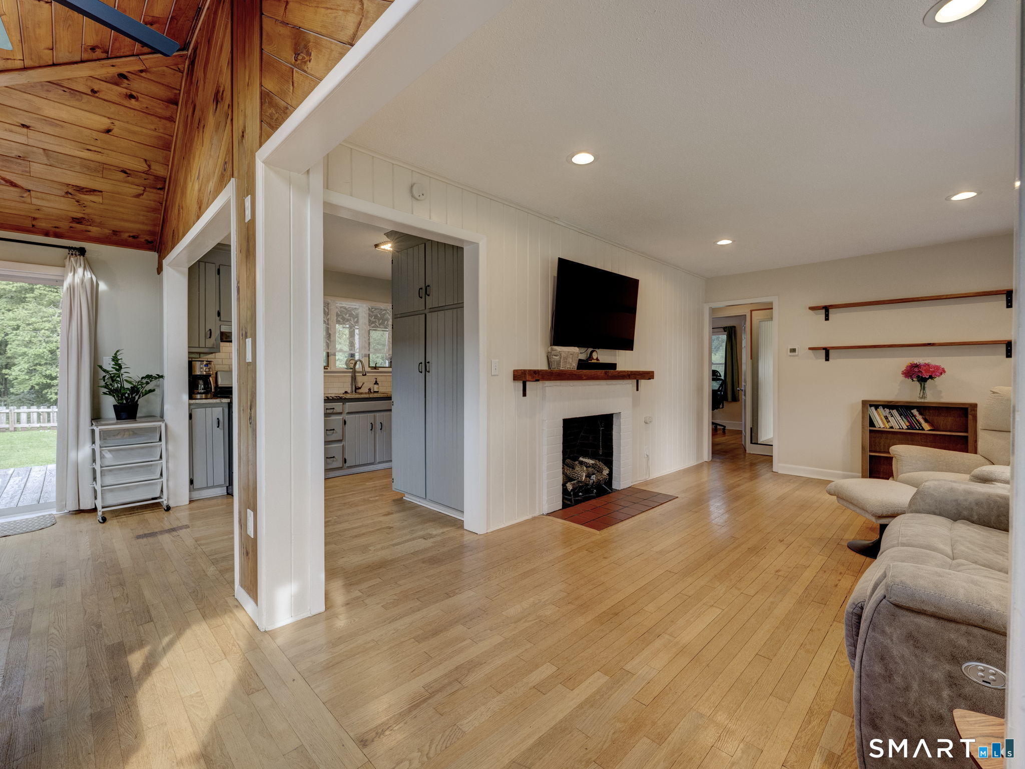 226 Percival Avenue photo 13