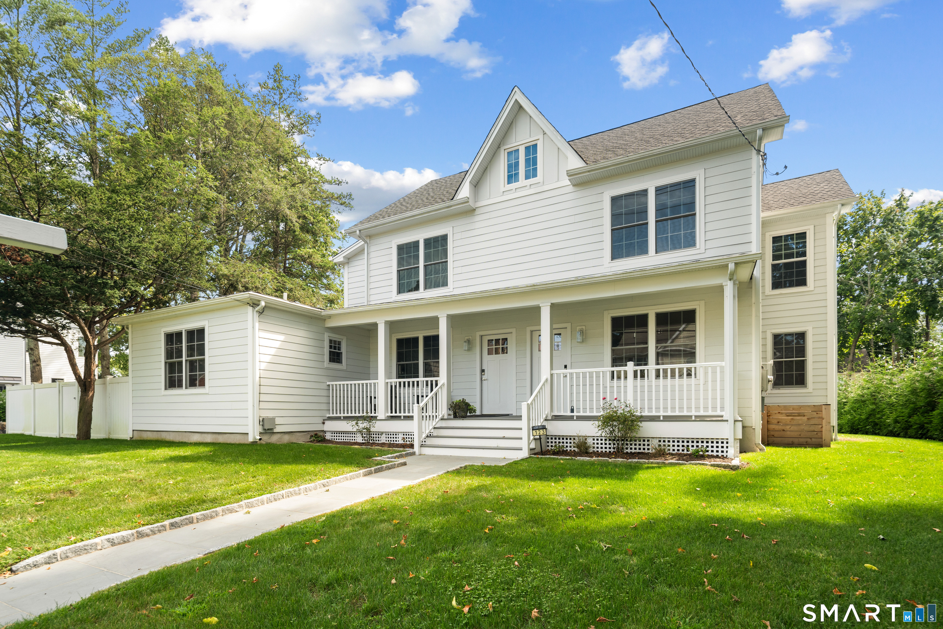123 East Avenue, New Canaan, Connecticut photo 2
