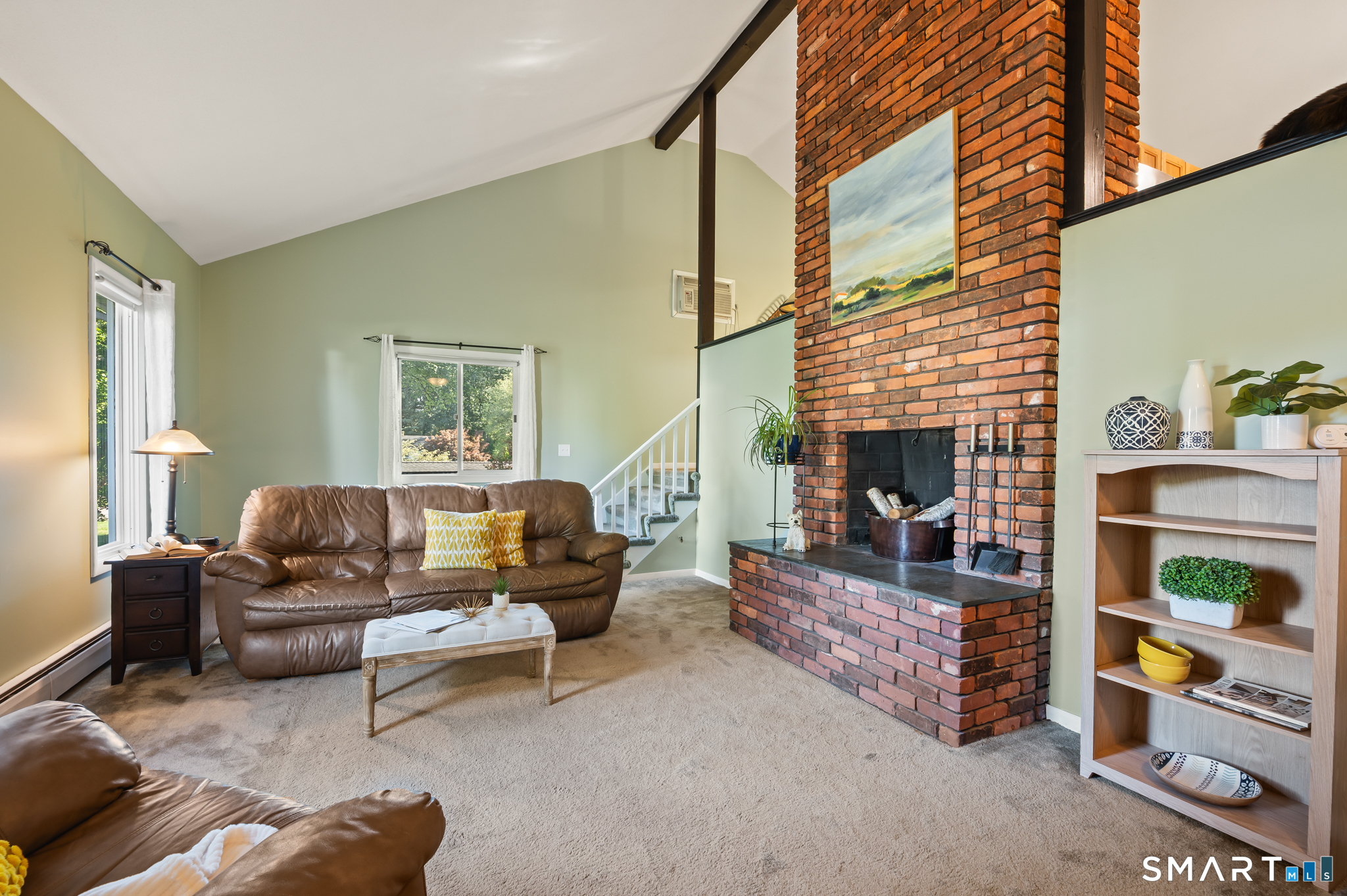 Photo 3 of Single family home for sale at 31 Oxford Dr, Glastonbury, CT 06033 | MLS# 24206626 | Listing updated on 2026-09-19