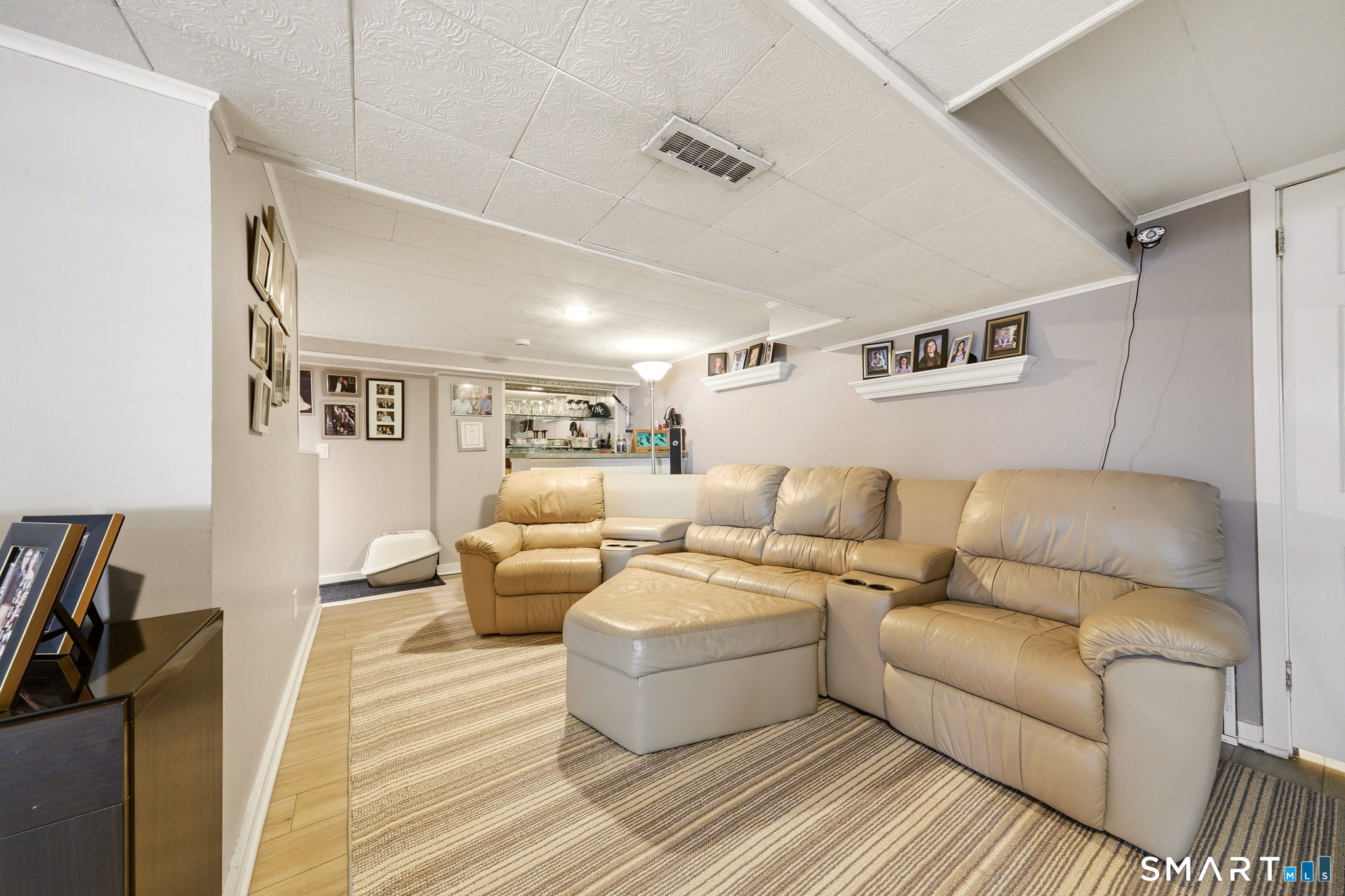 61 Scribner Avenue photo 17