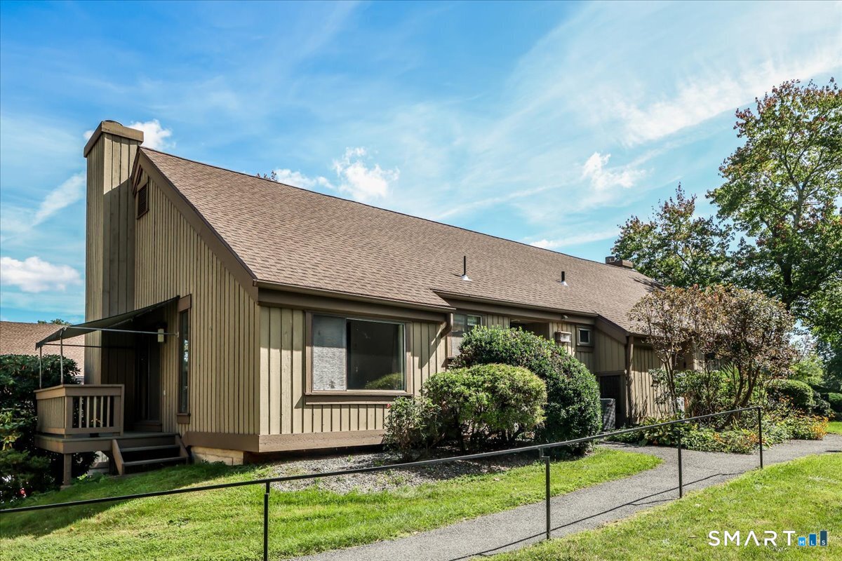 537 Heritage Village Unit #A