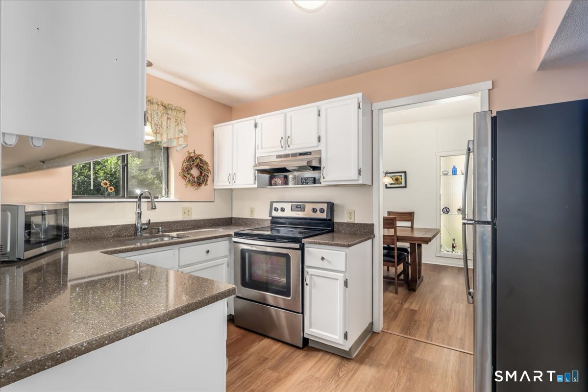 537 Heritage Village Unit #A photo 11