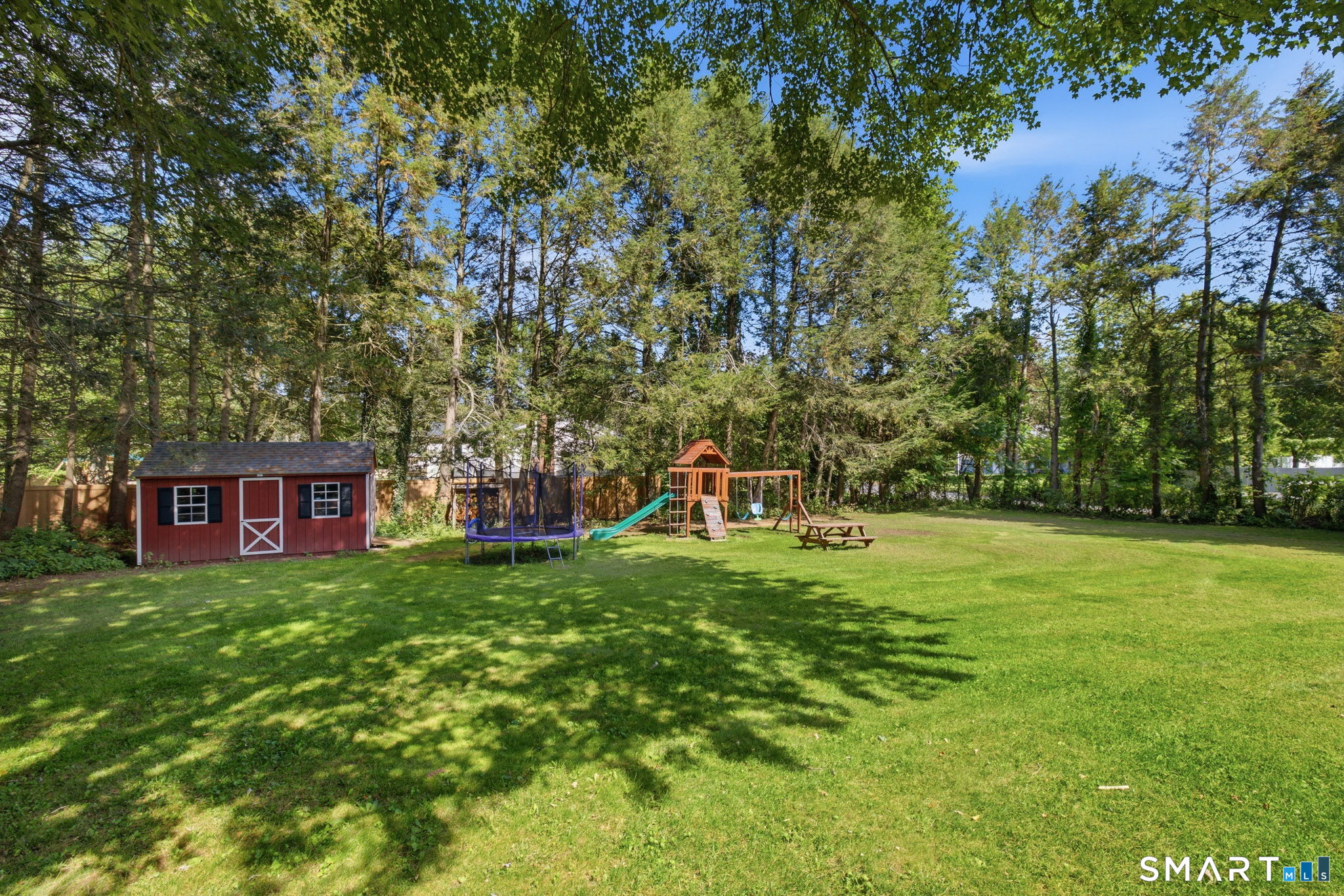 81 Warren Avenue photo 31