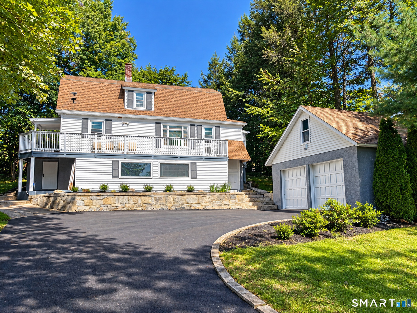 33 Chestnut Grove Road