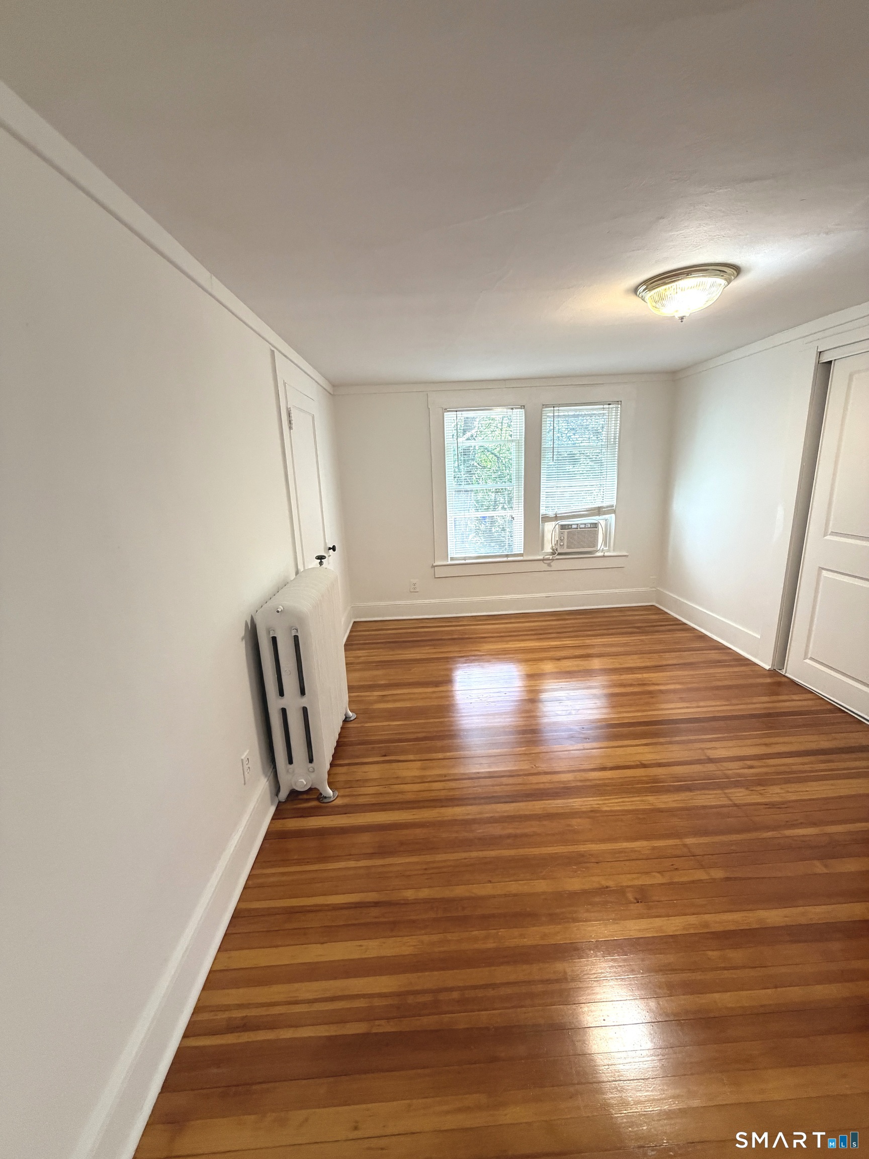 33 Chestnut Grove Road photo 25