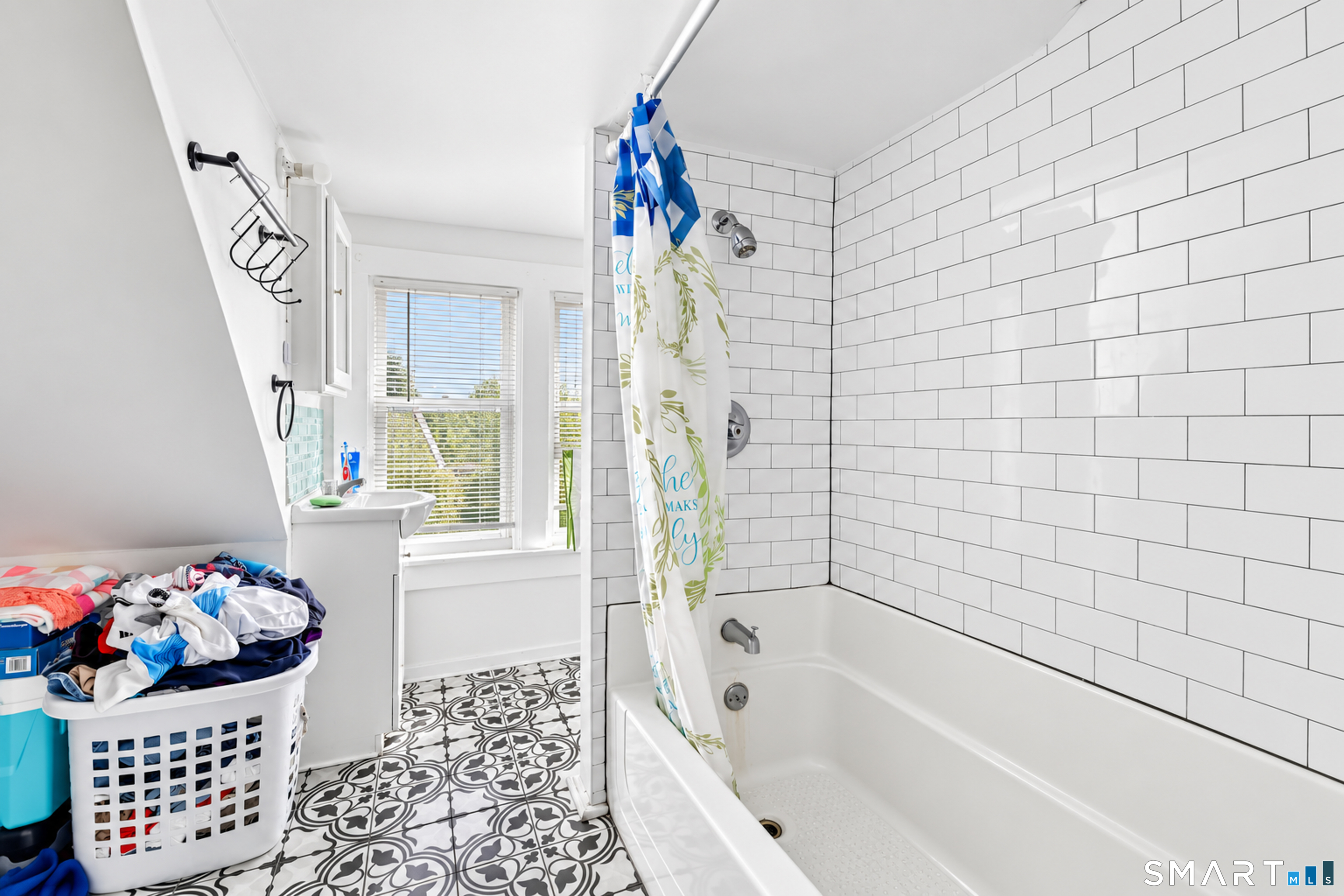 28 Ocean Avenue photo 14