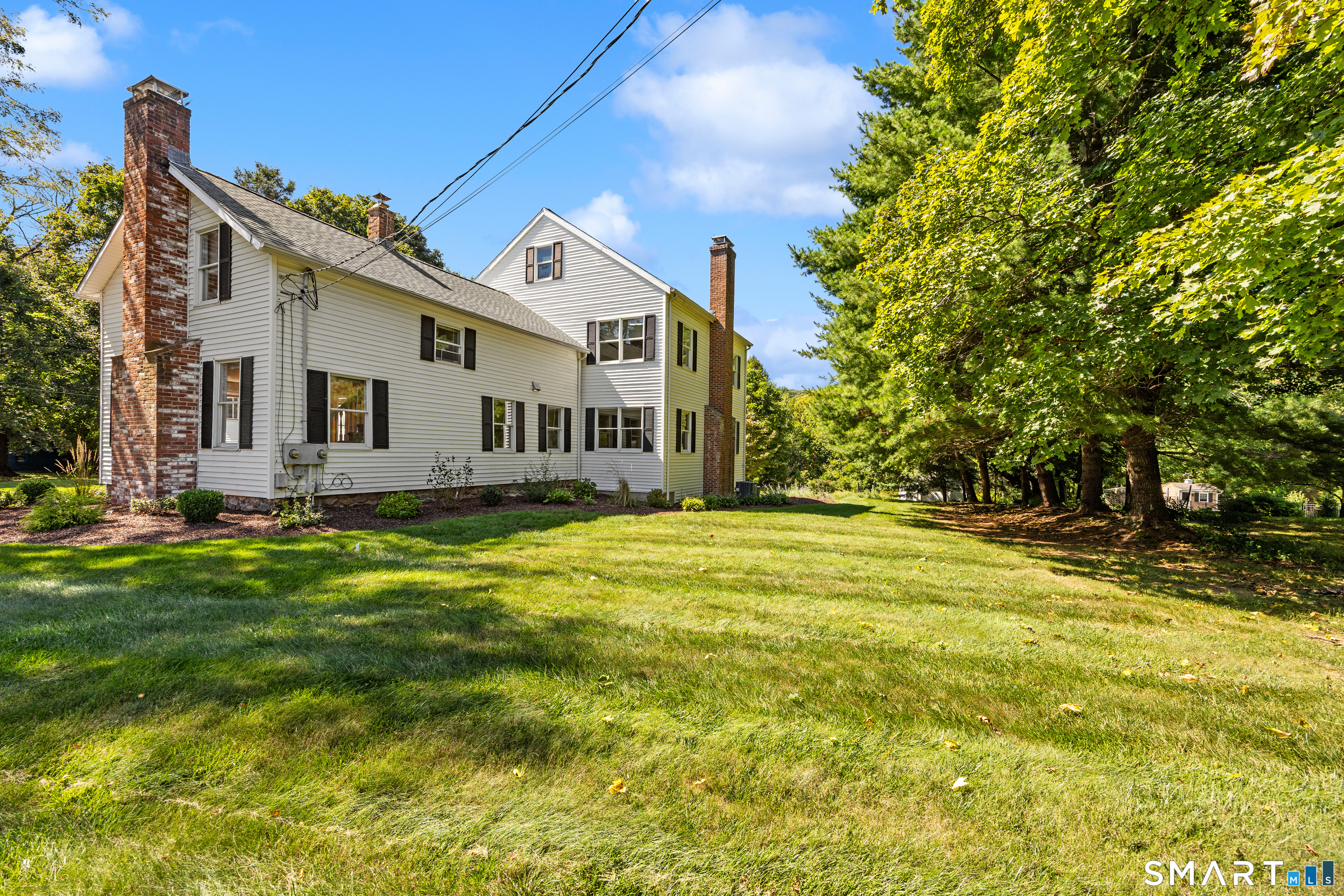 387 Mixville Road photo 4