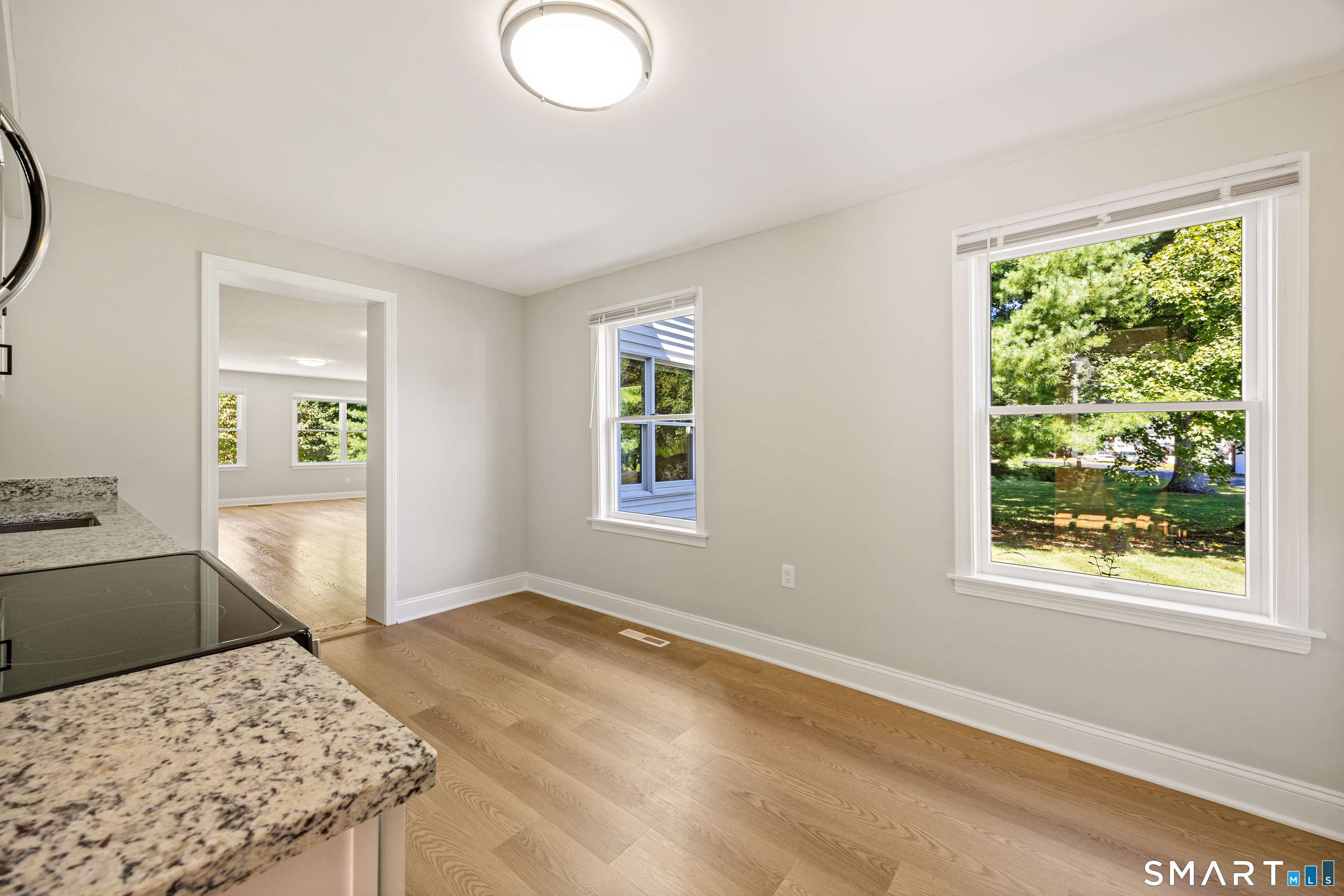 387 Mixville Road photo 8
