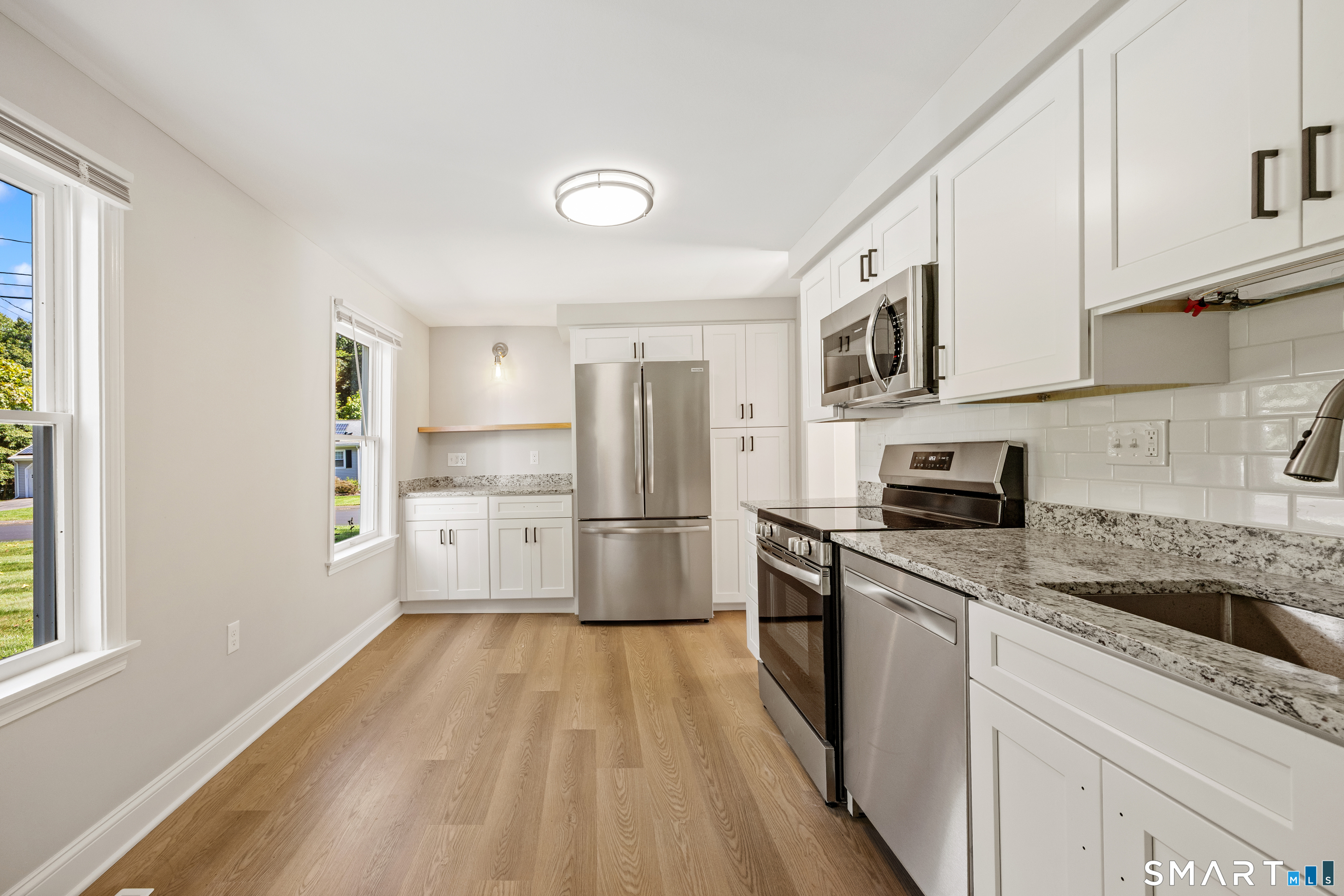 387 Mixville Road photo 9