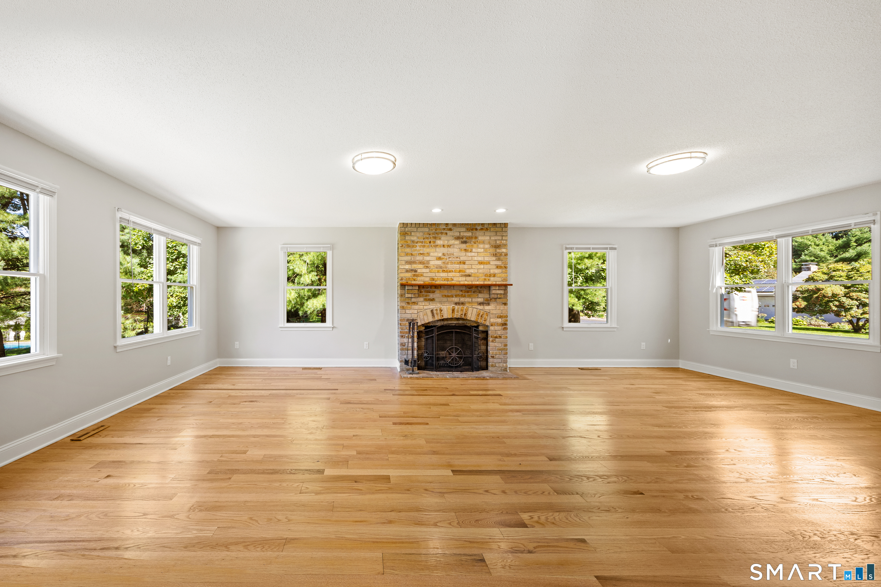 387 Mixville Road photo 13