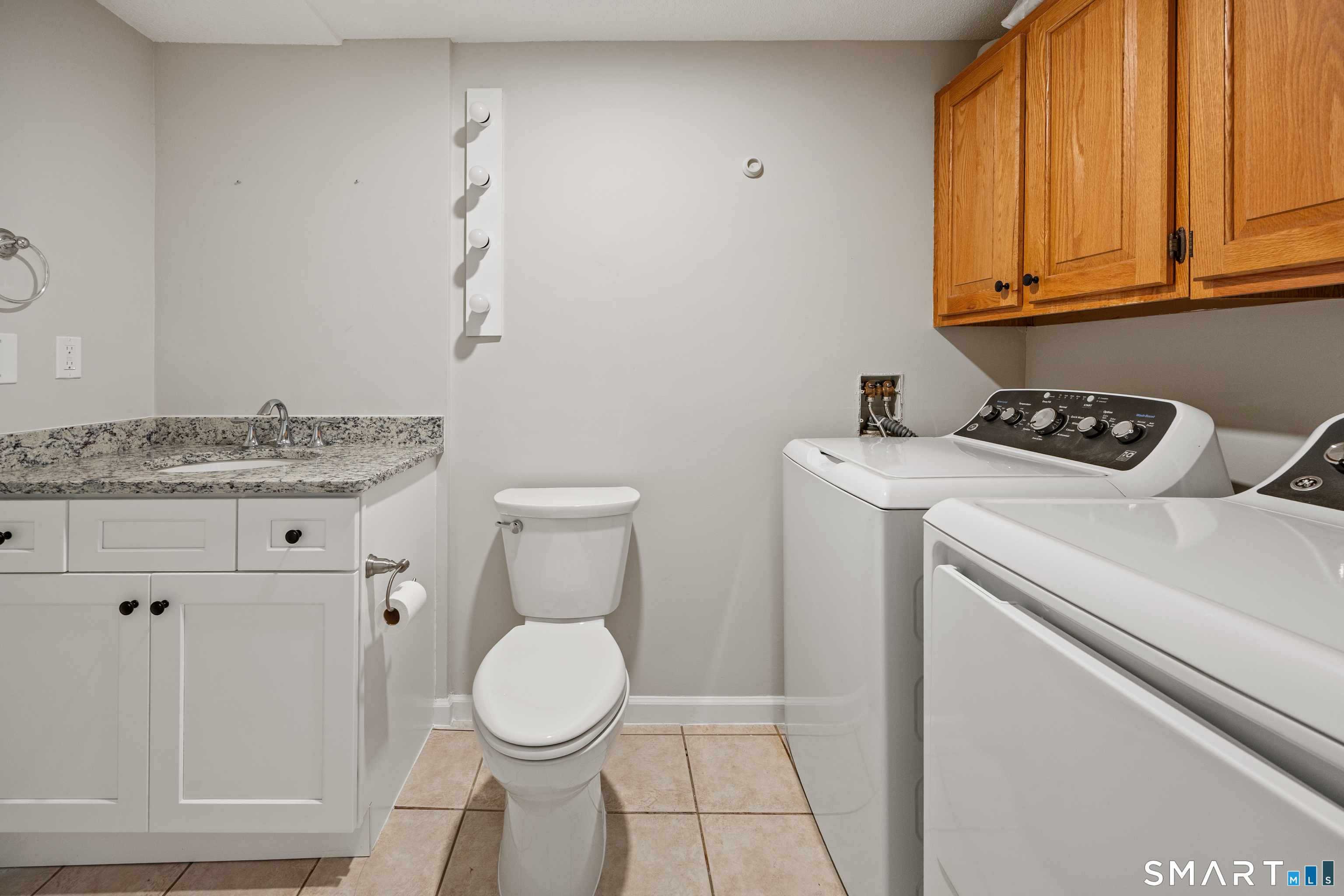 387 Mixville Road photo 14