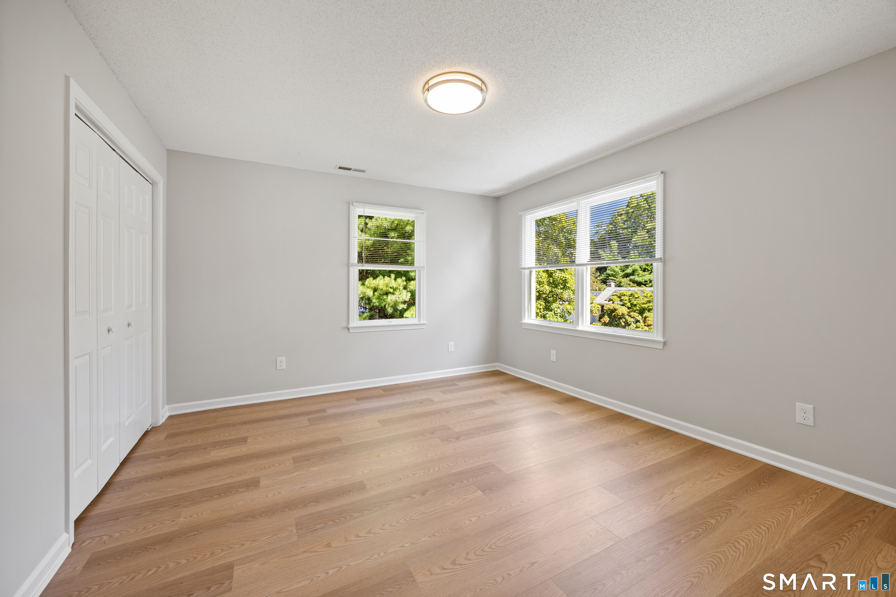 387 Mixville Road photo 31