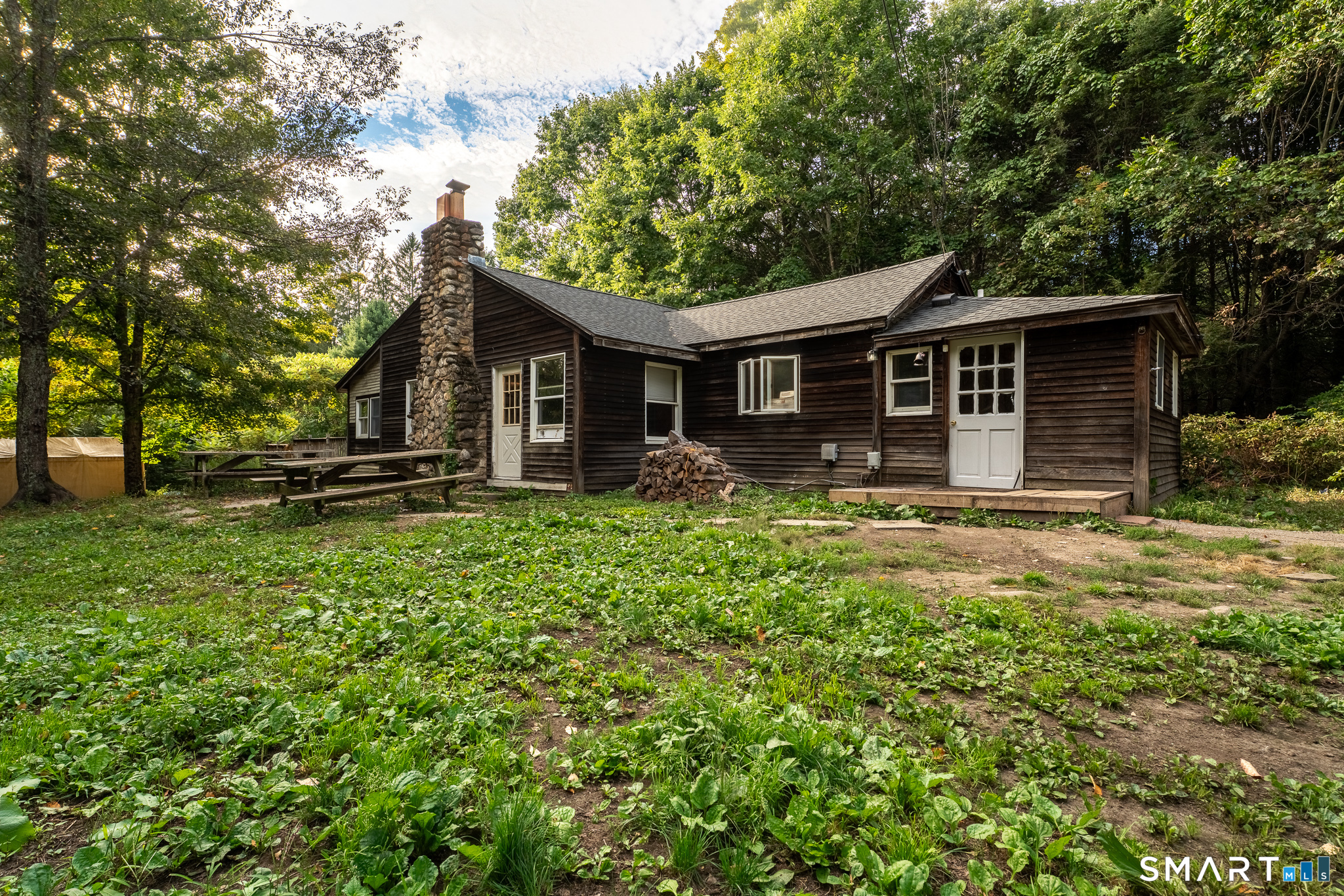 Photo 1 of Single family home for sale at 320 Colebrook Rd, Winsted, CT 06098 | MLS# 24206905 | Listing updated on 2026-09-15