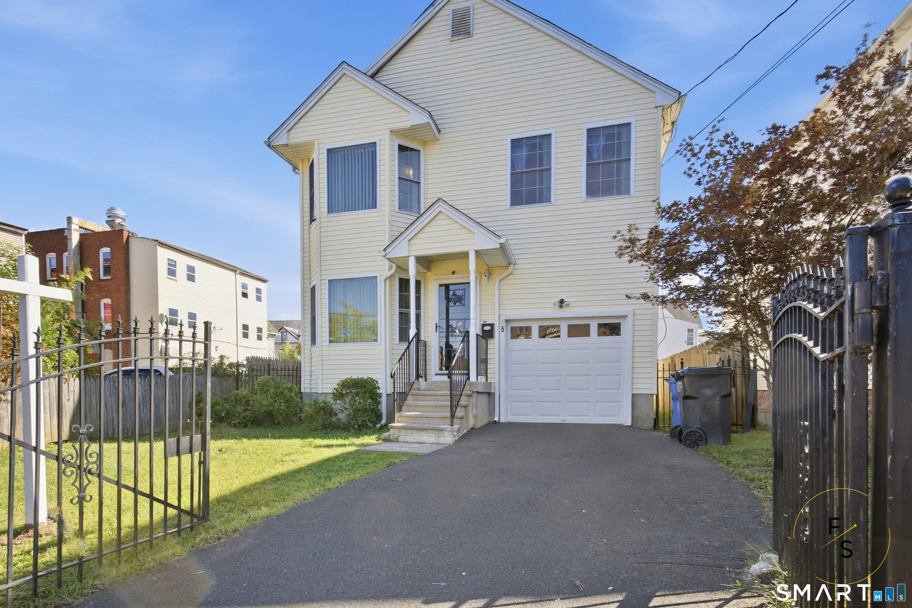 Photo 1 of Single family home for sale at 85 Brown St, Hartford, CT 06114 | MLS# 24206931 | Listing updated on 2026-09-15