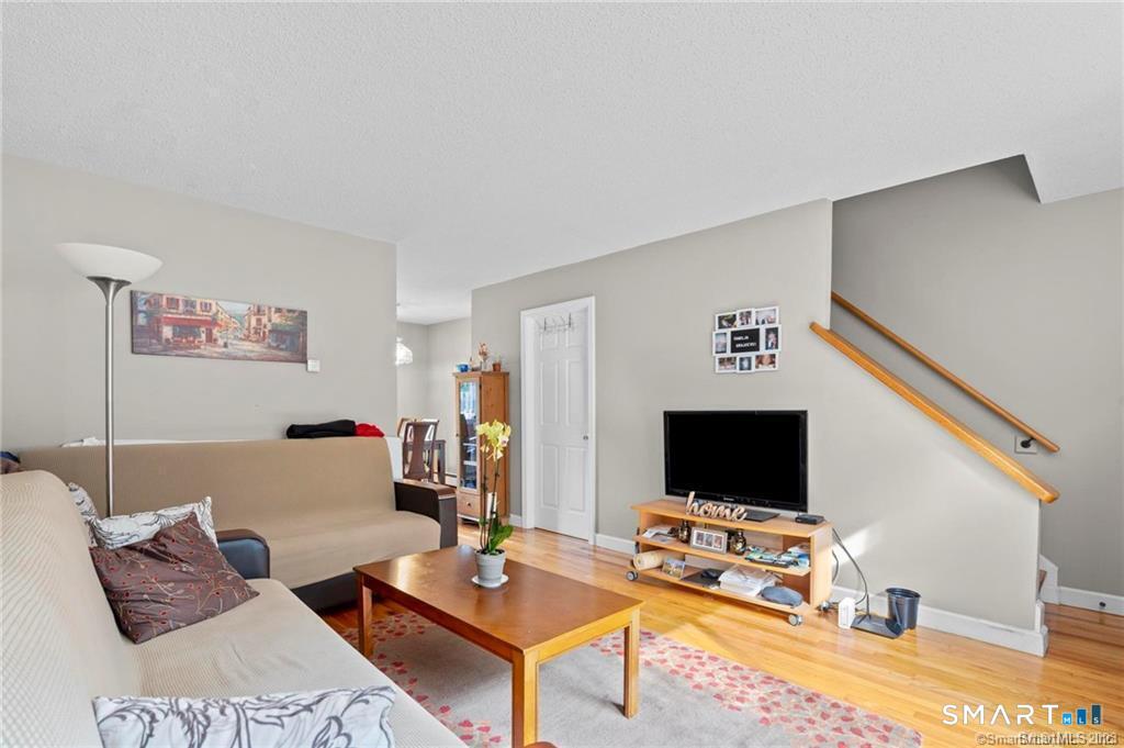 244 New Britain Avenue Unit #14 photo 3