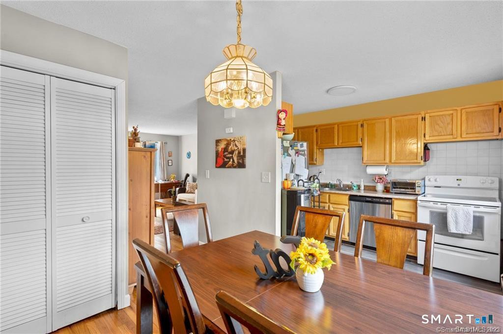 244 New Britain Avenue Unit #14 photo 5