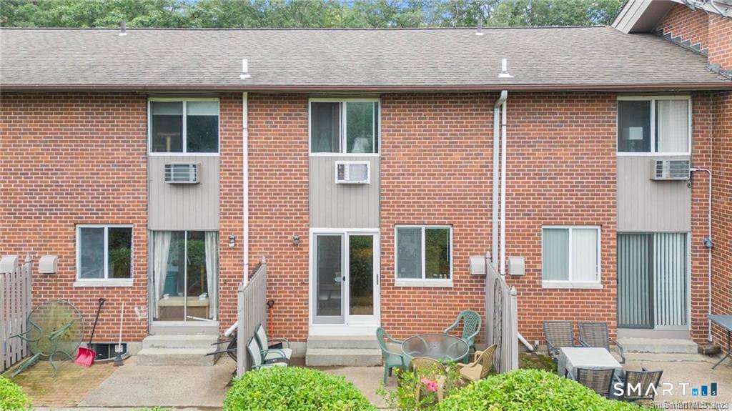 244 New Britain Avenue Unit #14 photo 17