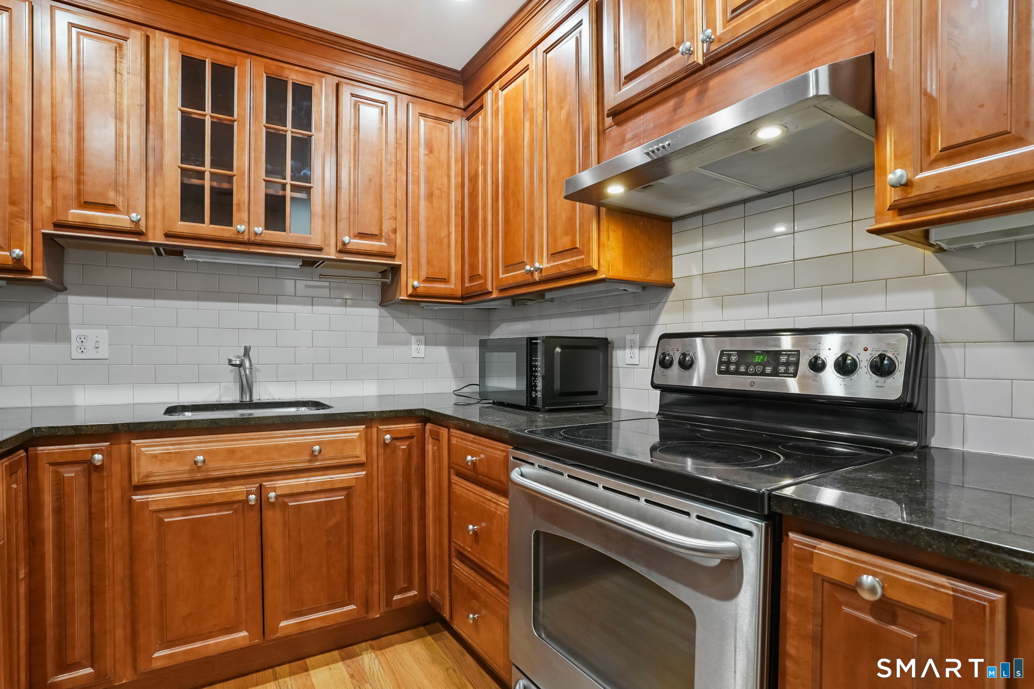 6 Silvermine Avenue, Norwalk, Connecticut photo 5