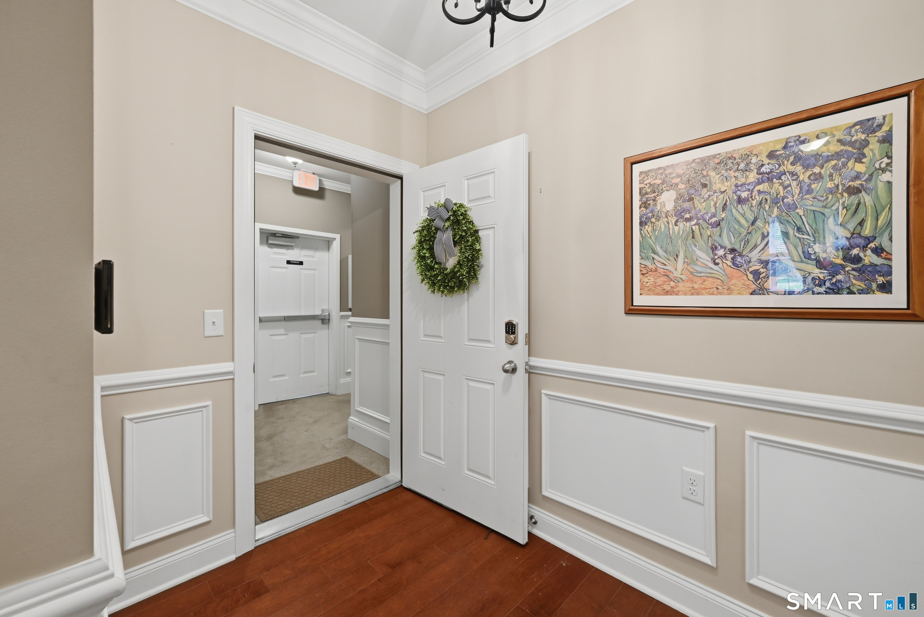1011 Brookside Court Unit #1011 photo 2