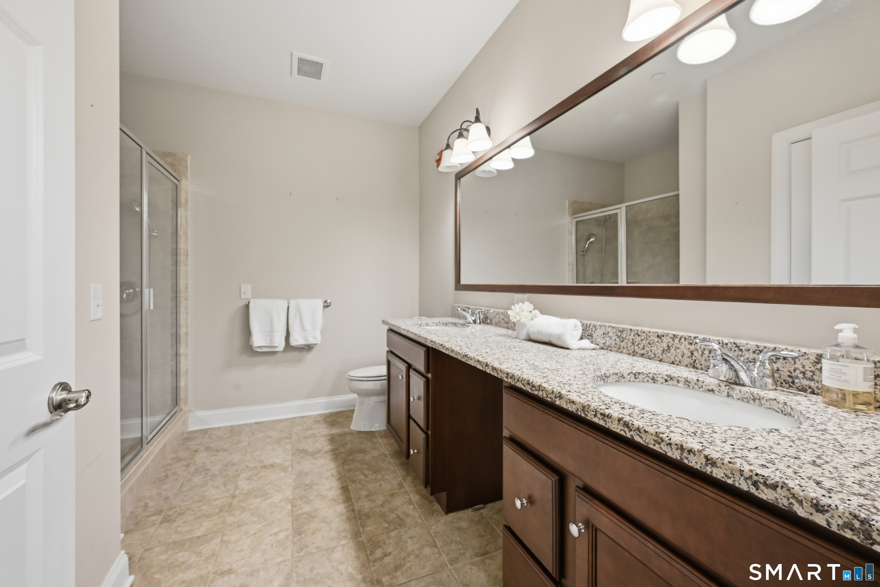 1011 Brookside Court Unit #1011 photo 20