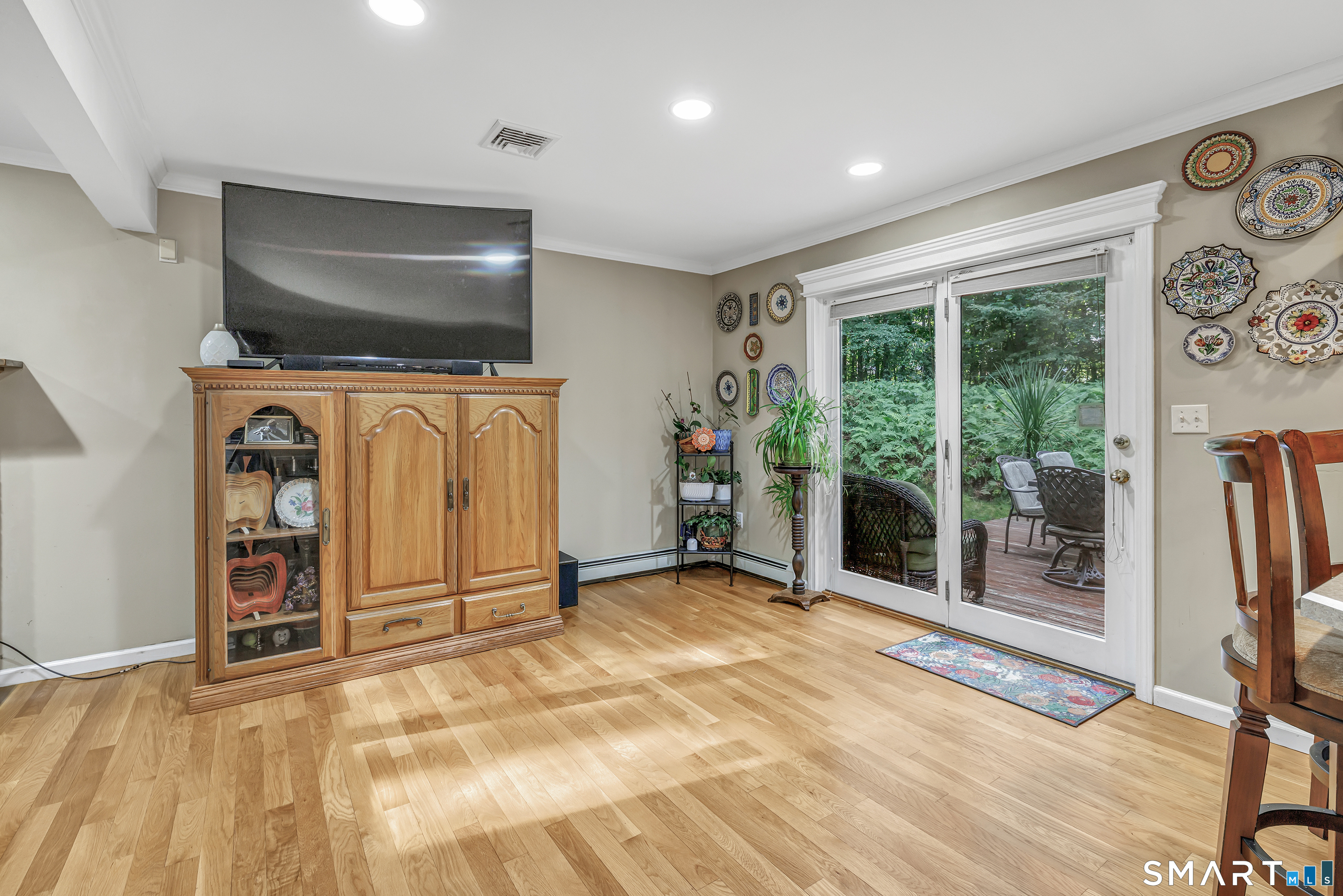32 Shari Drive photo 16