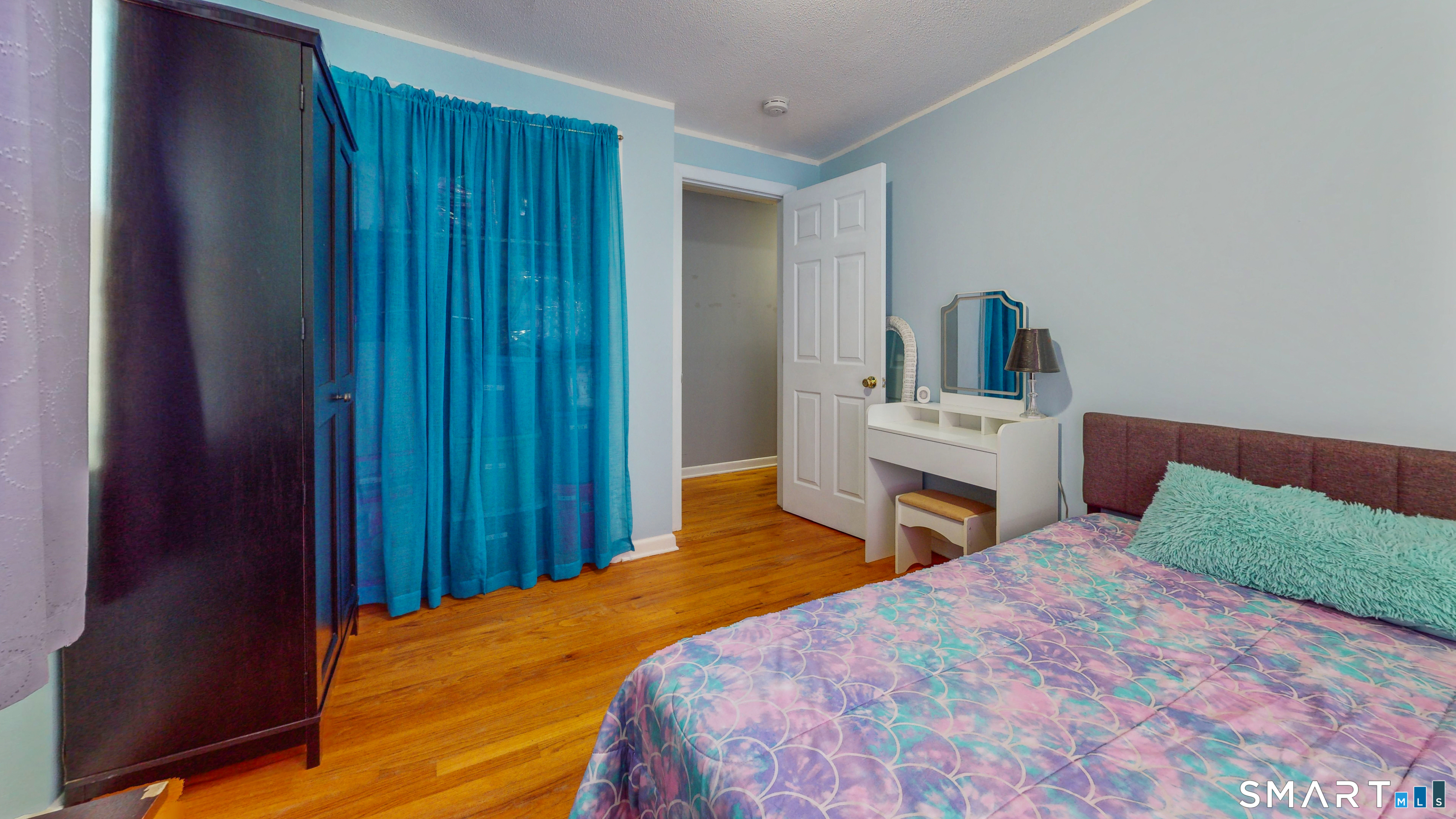 398 Park Street photo 12