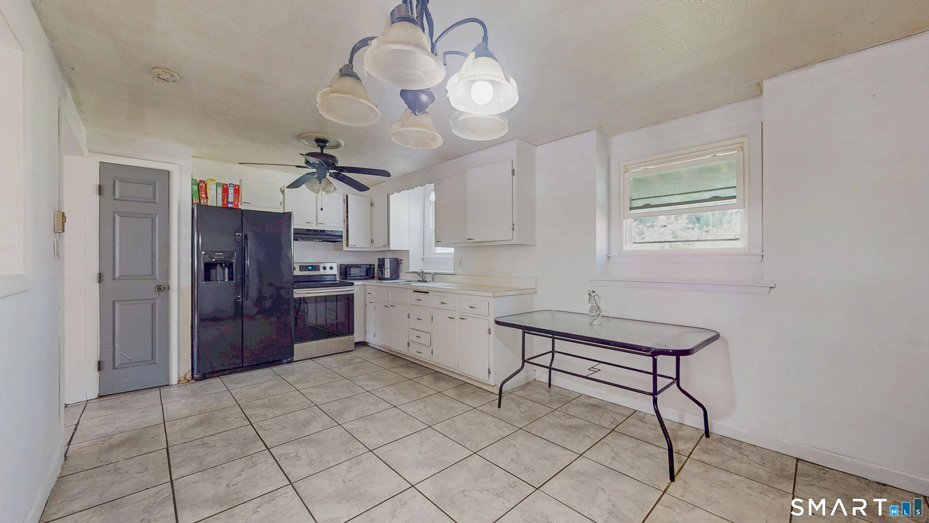 398 Park Street photo 16