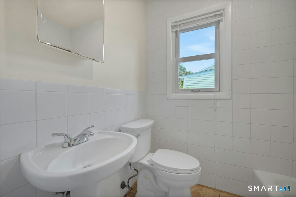 85 Burwood Avenue photo 12