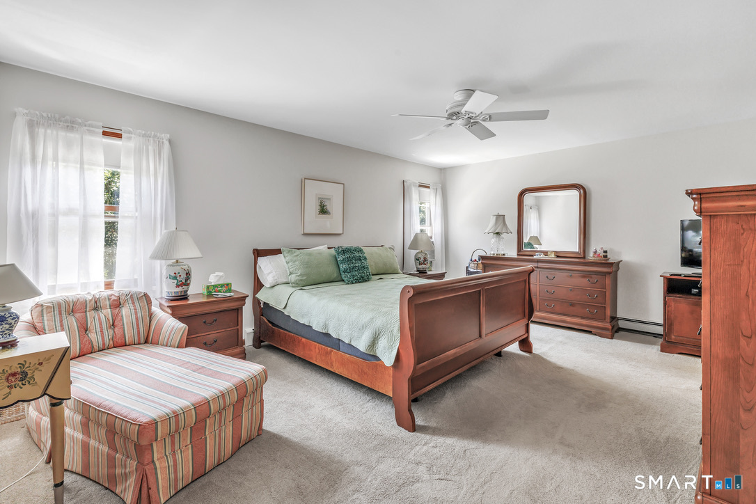 2125 Cutspring Road photo 11