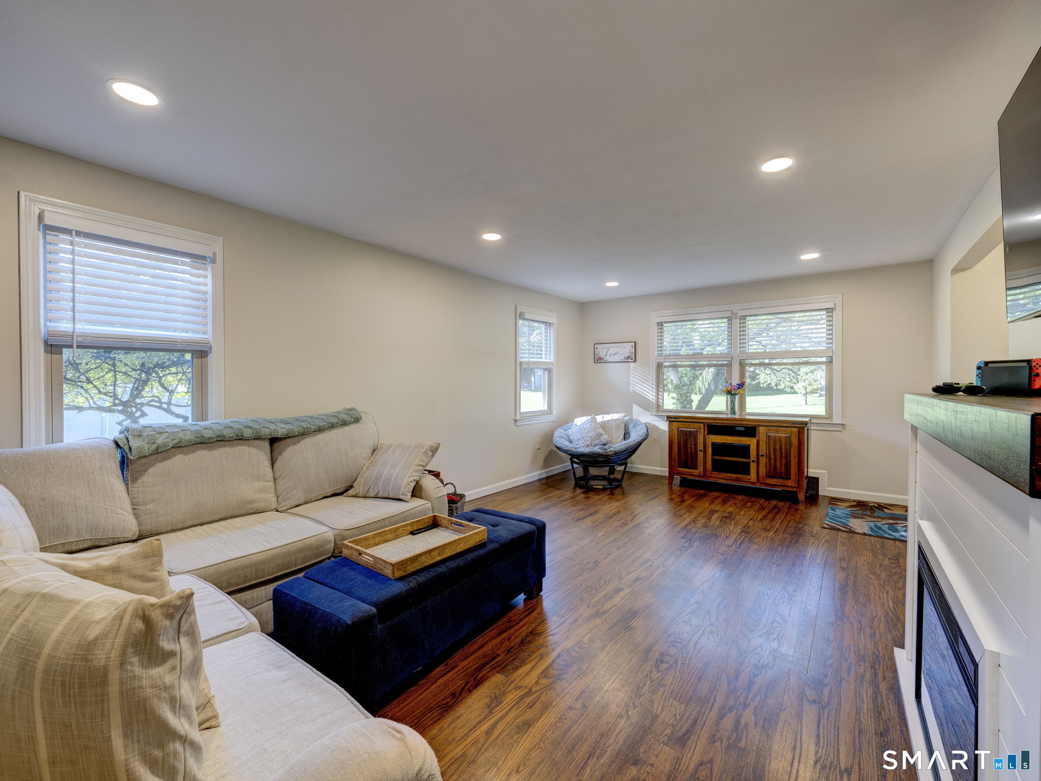 67 Mayflower Road photo 12