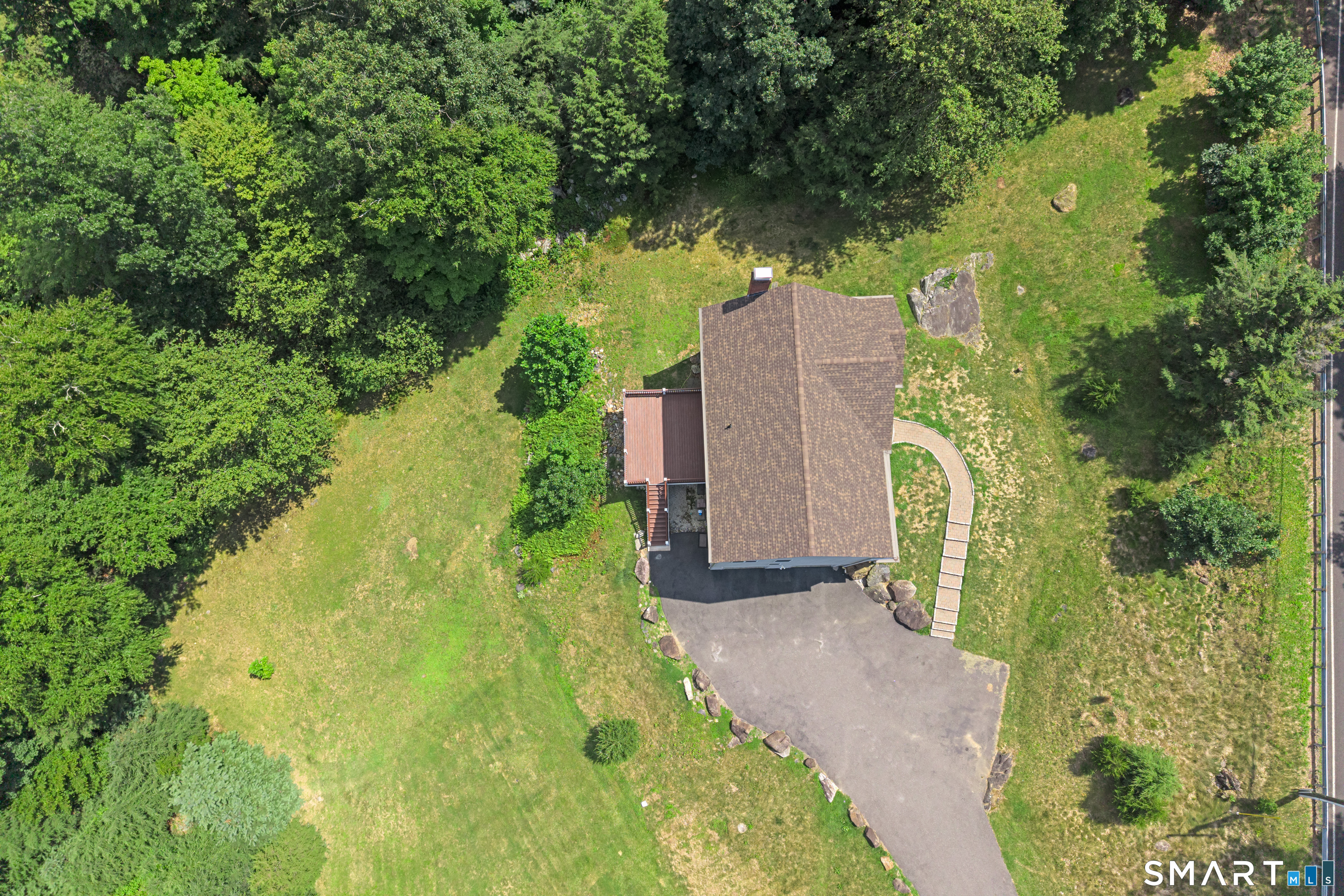 347 Lakeside Road photo 30