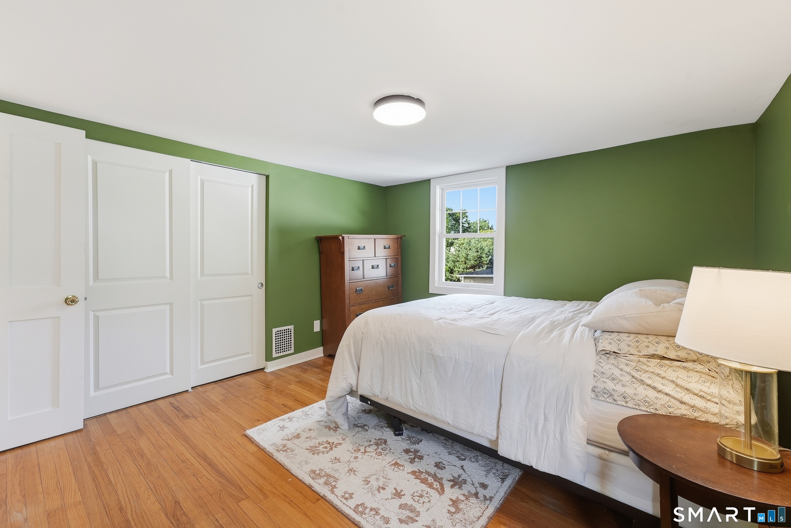 296 Nott Street photo 17