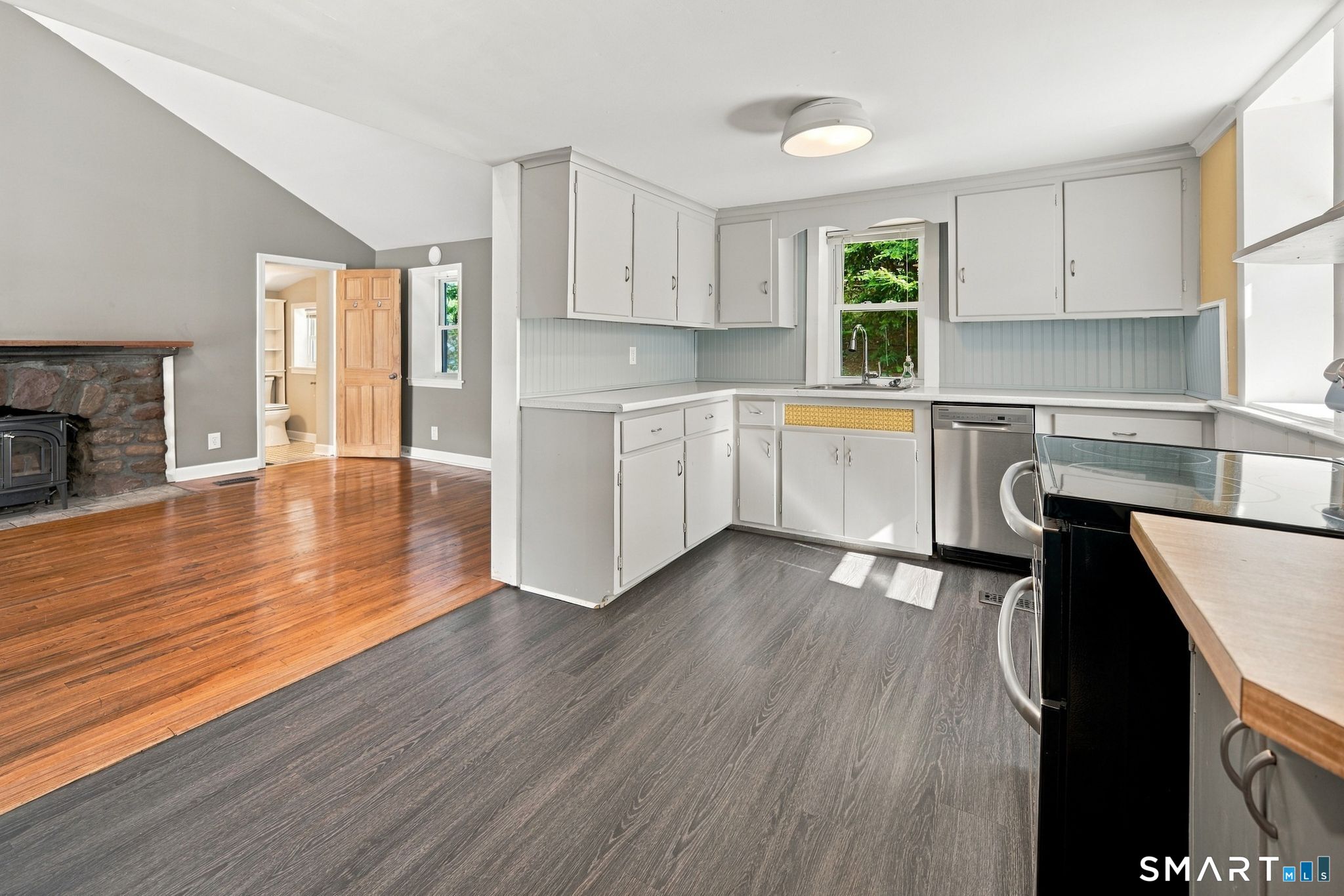 39 Hemlock Road photo 19
