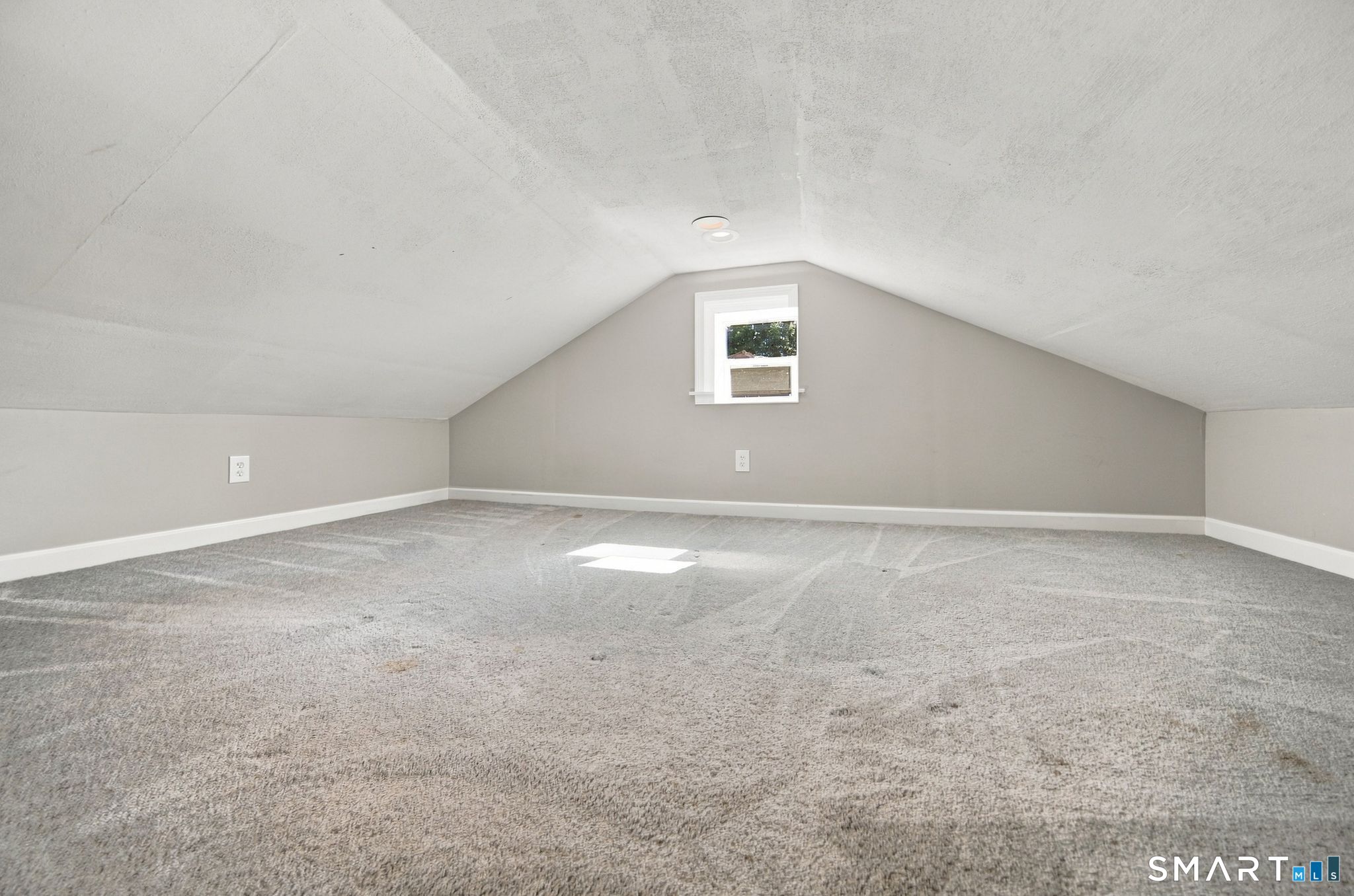 39 Hemlock Road photo 26